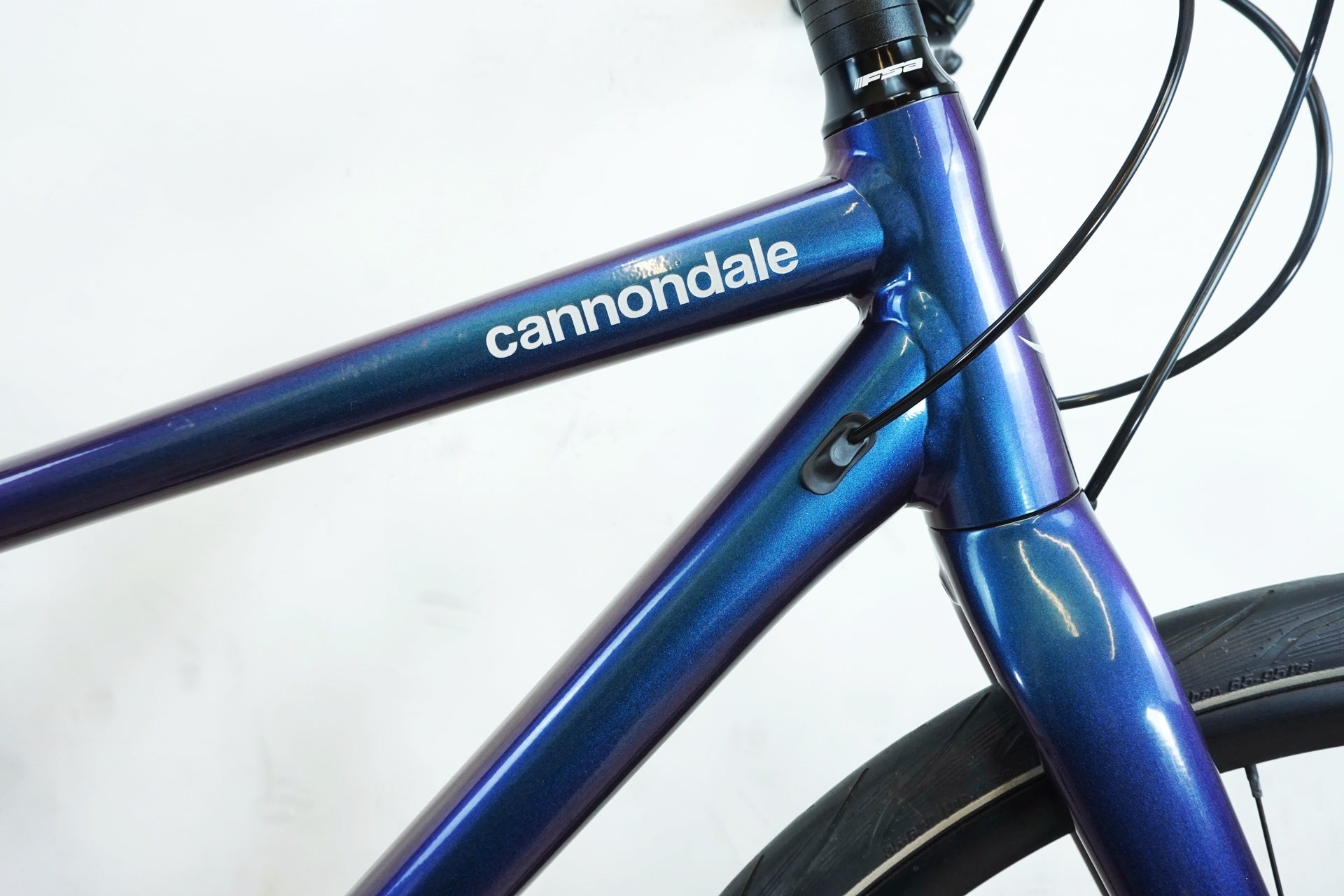 【値下交渉〇】Cannondale Quick3 クロスバイク ディスクブレーキ 0884603783993-S.jpg