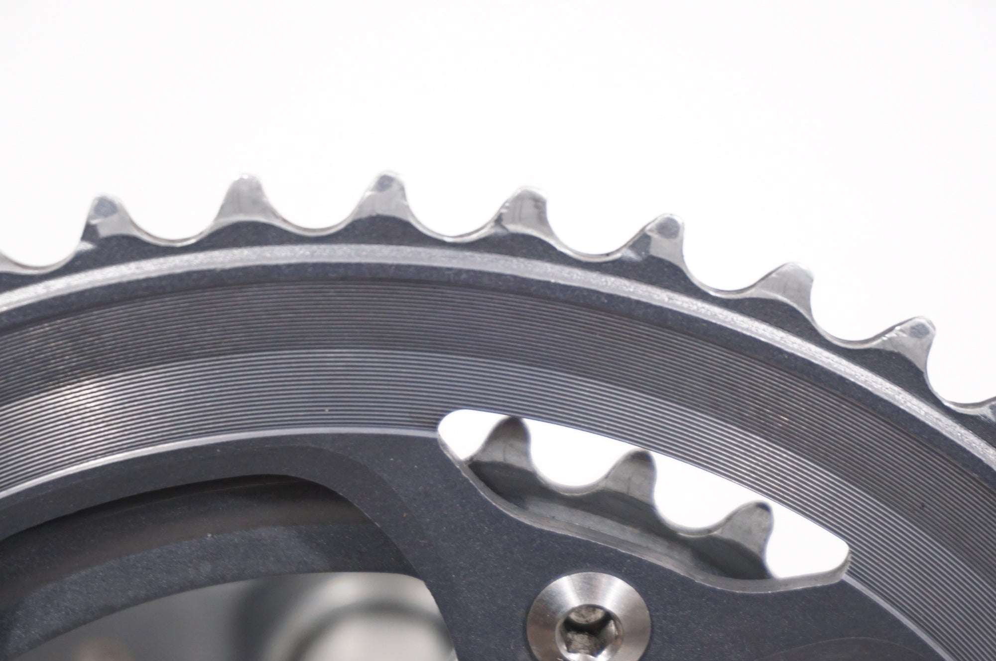 SHIMANO 「シマノ」 105 FC-5600 52-39T 170mm クランクセット