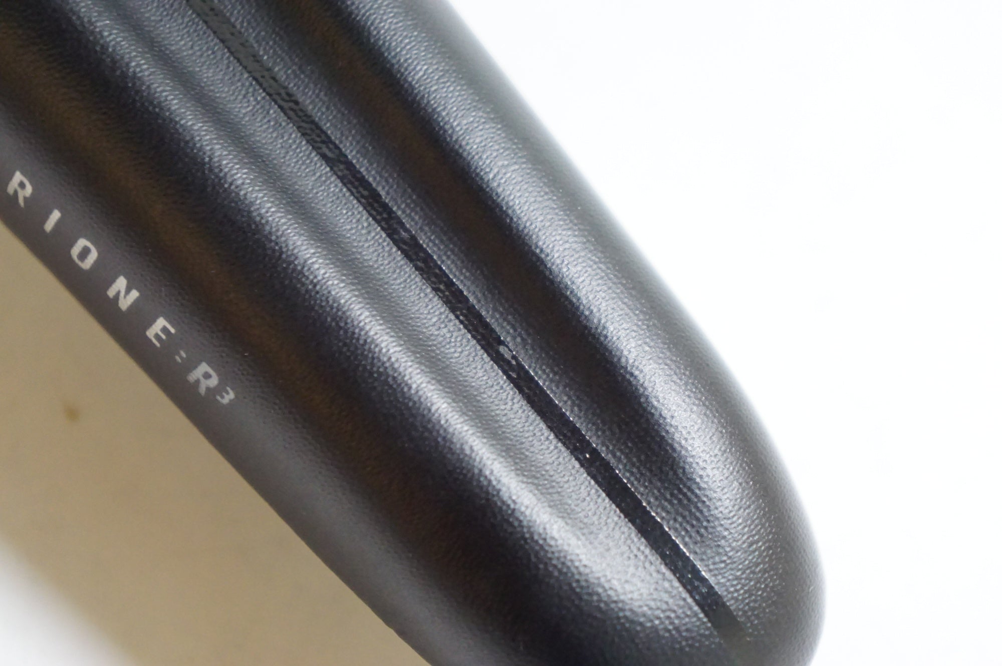 FIZIK 「フィジーク」 ARIONE R3 OPEN サドル / 熊谷本店