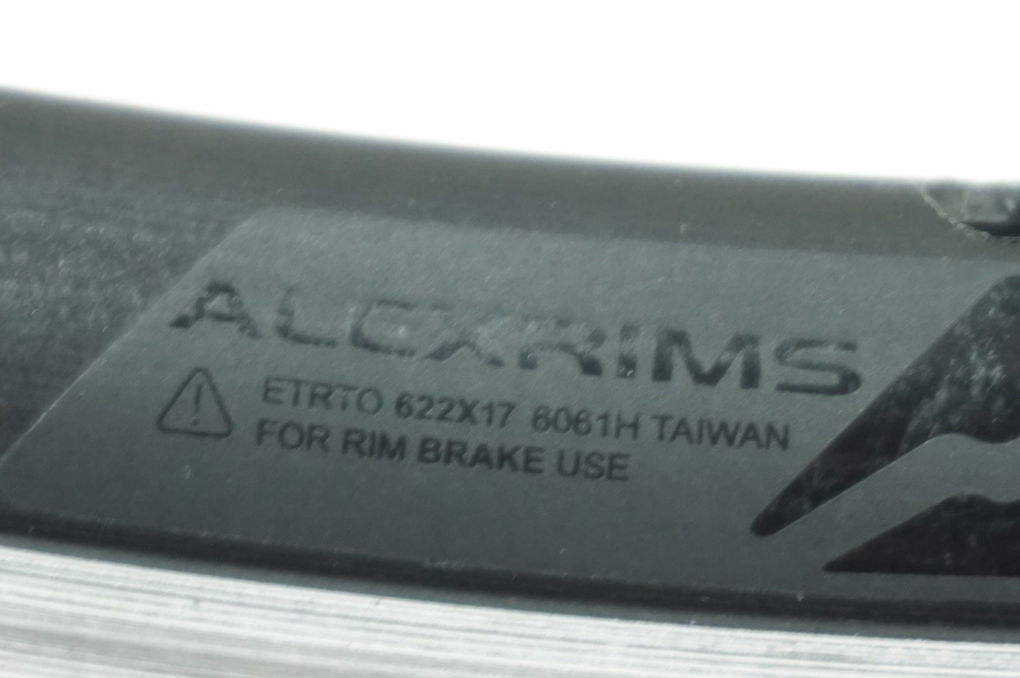 未使用ALEXRIMS EXPERT SL 11速用700Cクリンチャーホイール 未使用ALEXRIMS EXPERT SL 11速用700Cクリンチャーホイール
