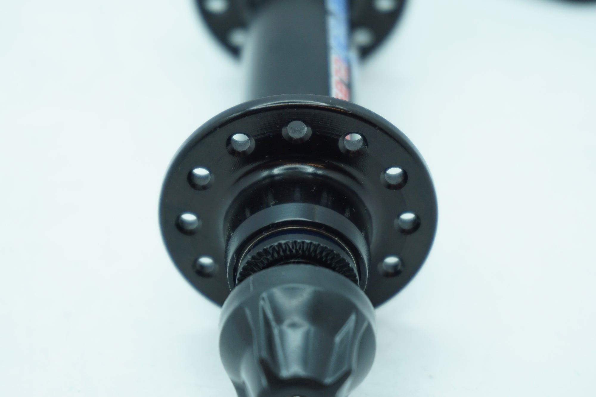 AMERICAN CLASSIC 「アメリカンクラシック」 フロントハブ / 有明