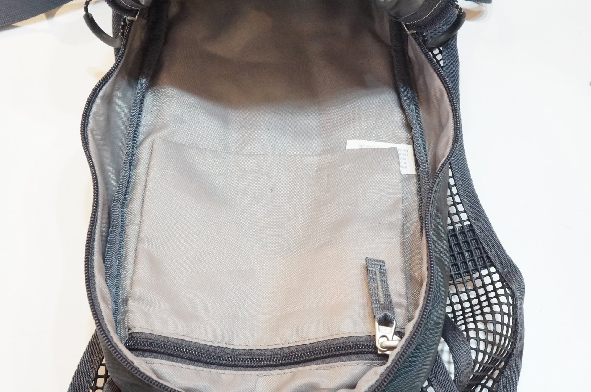 DEUTER 「ドイター」 ULTRA RIDE 6 バッグパック / 浦和ベース