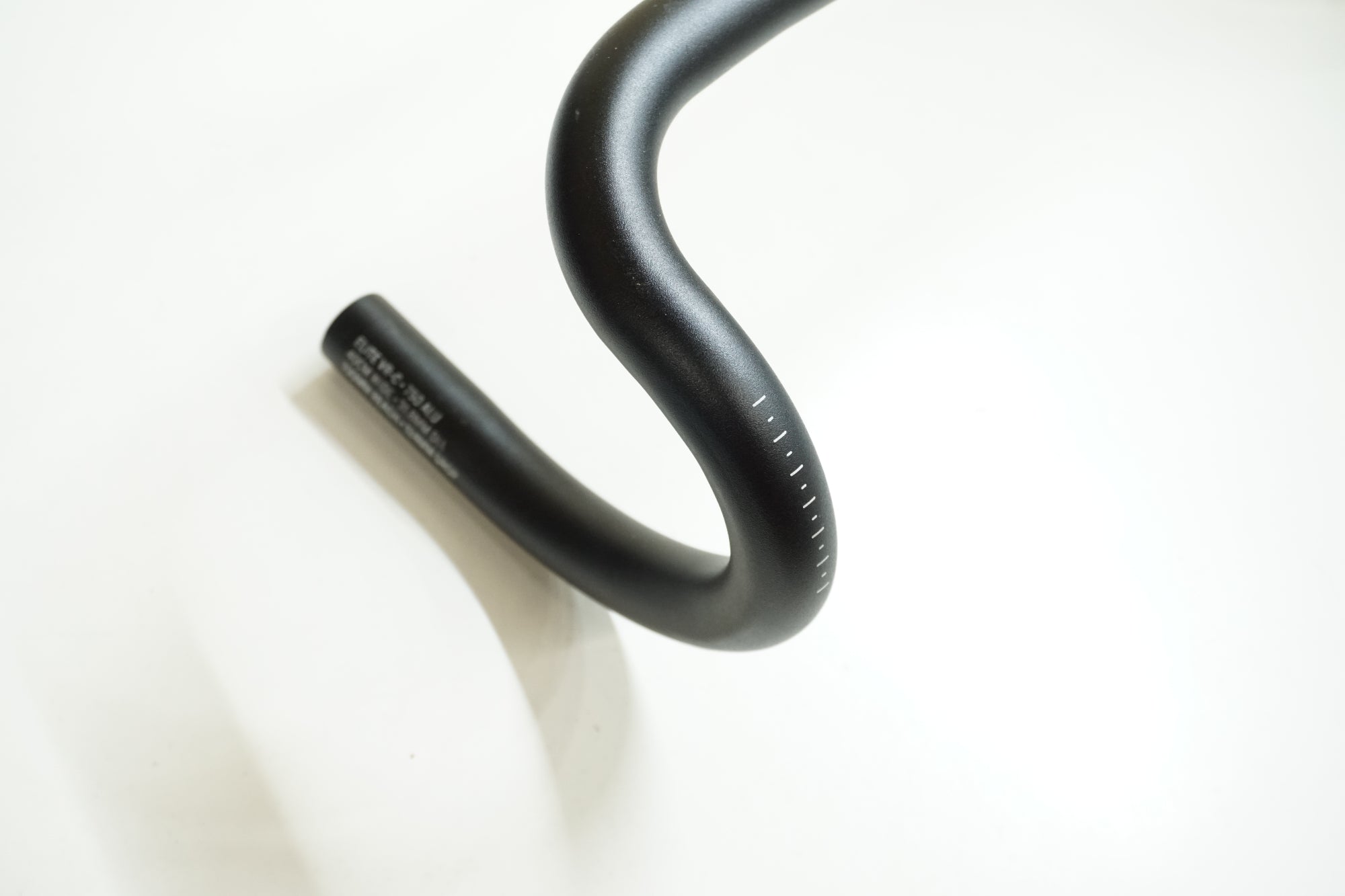 BONTRAGER 「ボントレガー」 ELITE VR-C 400mm φ31.8 ハンドル / 大宮店