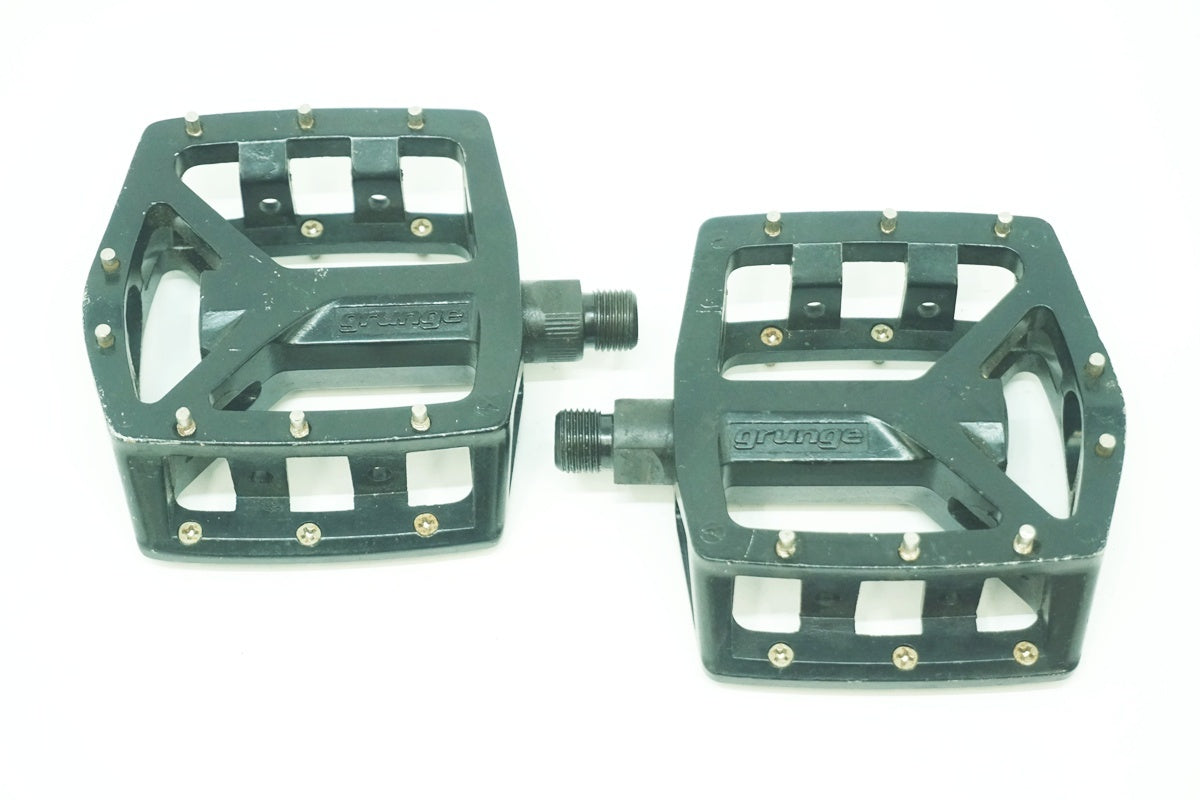 GRUNGE 「グランジ」 ペダル / 大阪美原北インター店