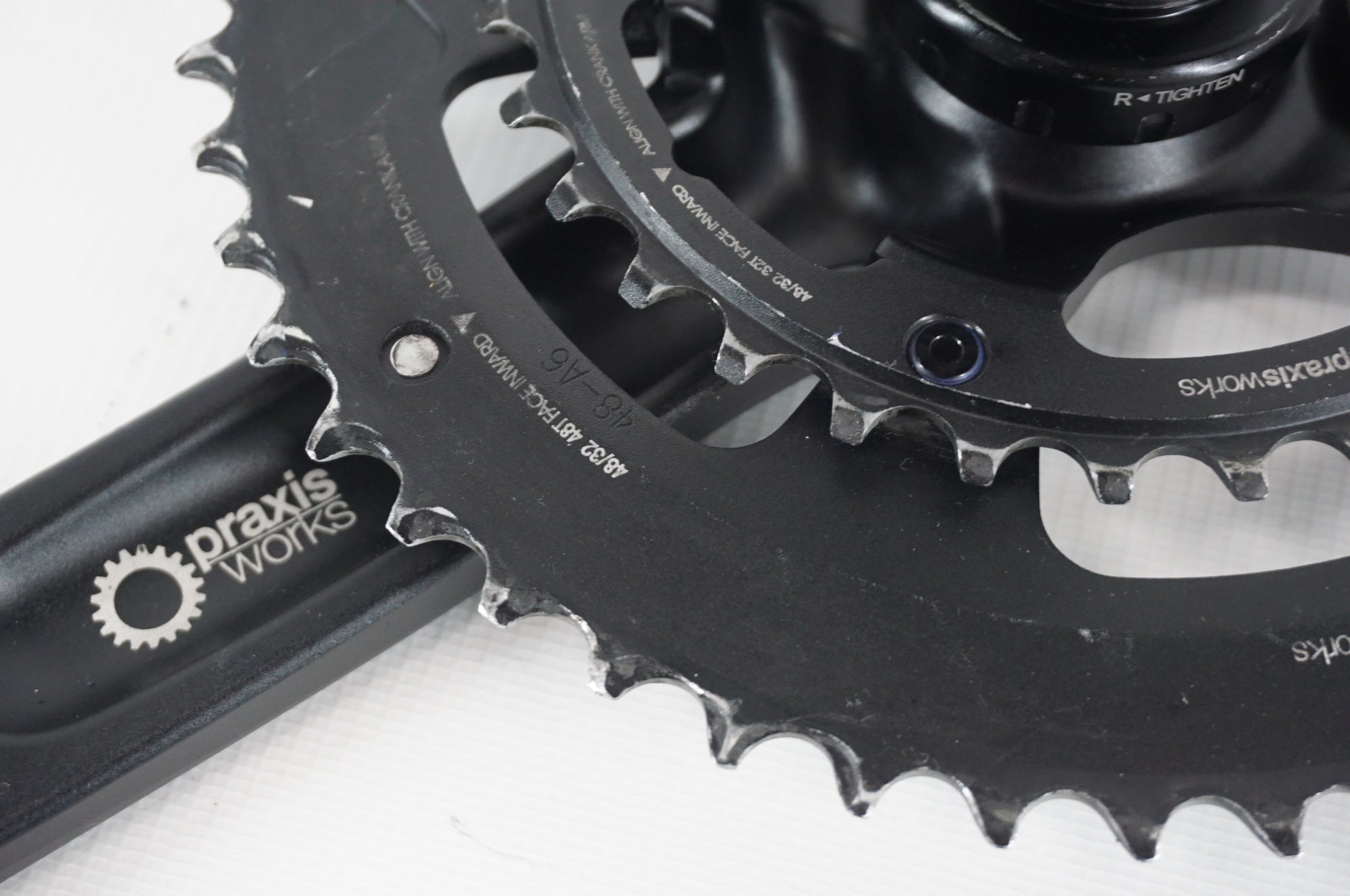 PRAXIS WORKS 「プラキシスワークス」 ALBA 48-32T 165mm クランク