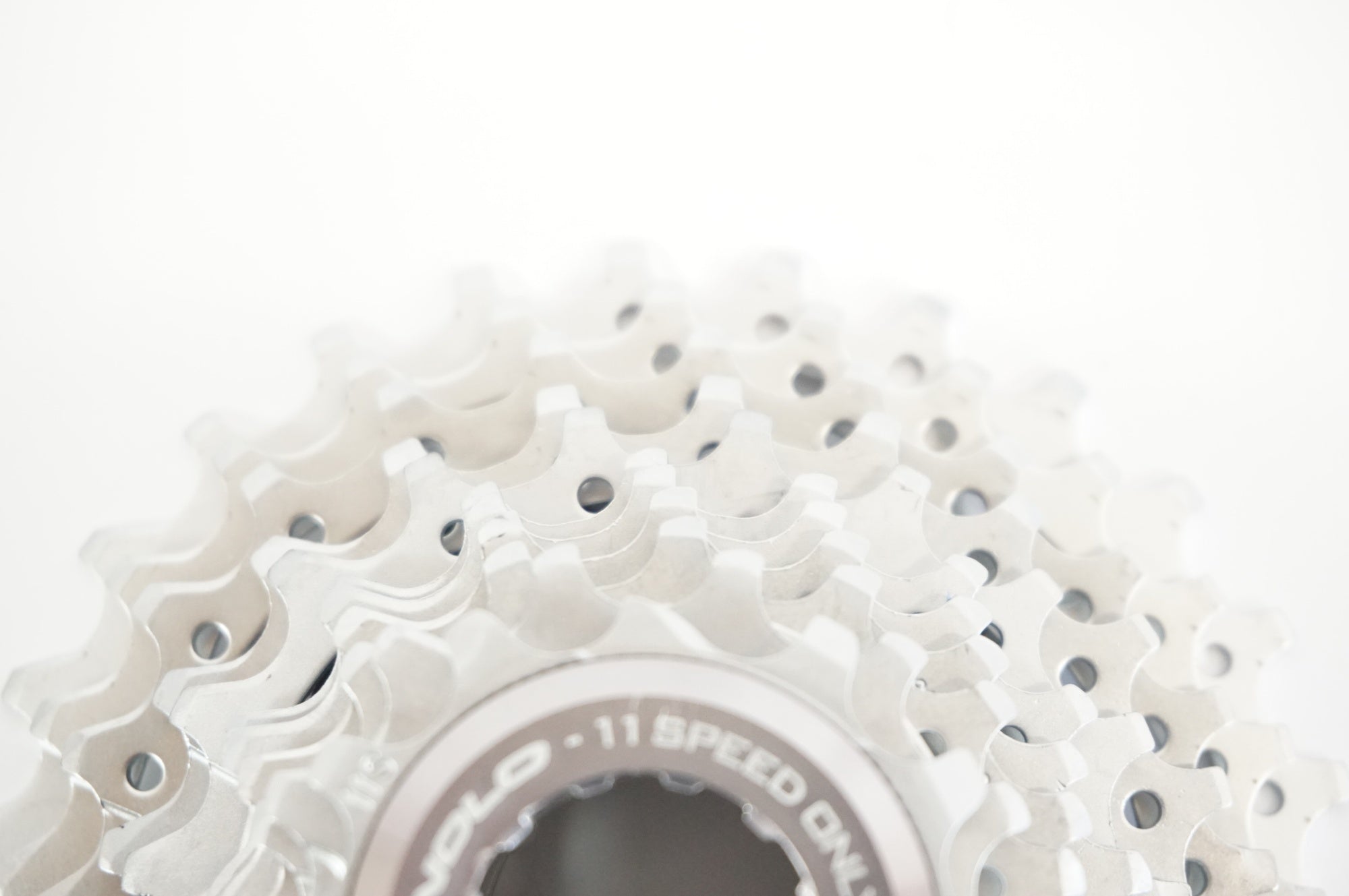 CAMPAGNOLO 「カンパニョーロ」 CHORUS 11S 12-27T スプロケット