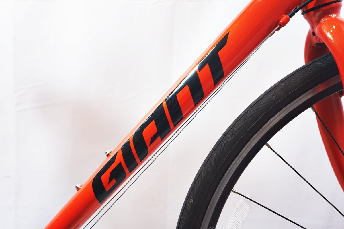 GIANT 「ジャイアント」 ESCAPE R3 MS LTD 2024年モデル クロスバイク
