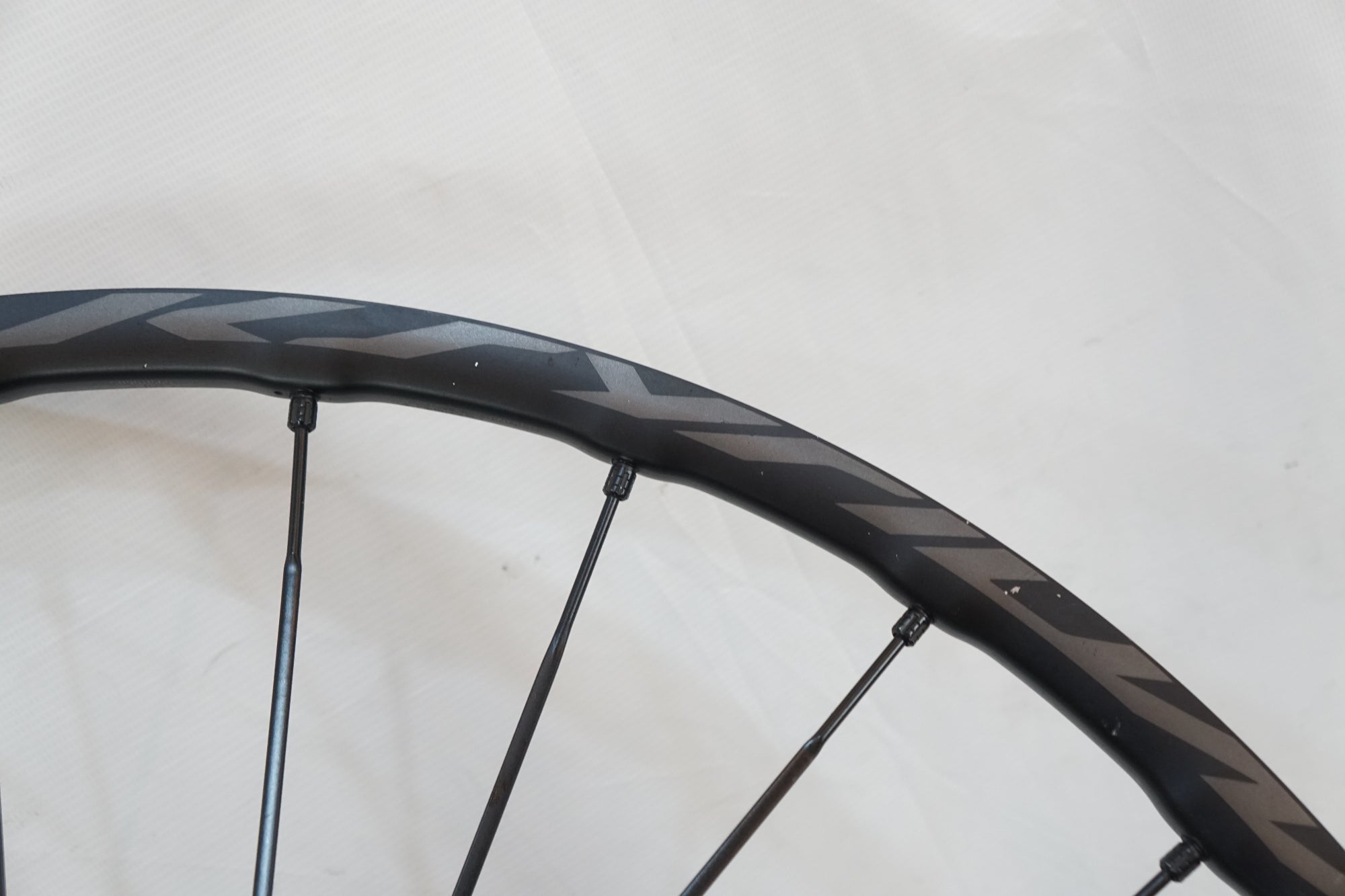 MAVIC 「マビック」 KSYRIUM PRO UST DISC シマノ11速 ホイールセット