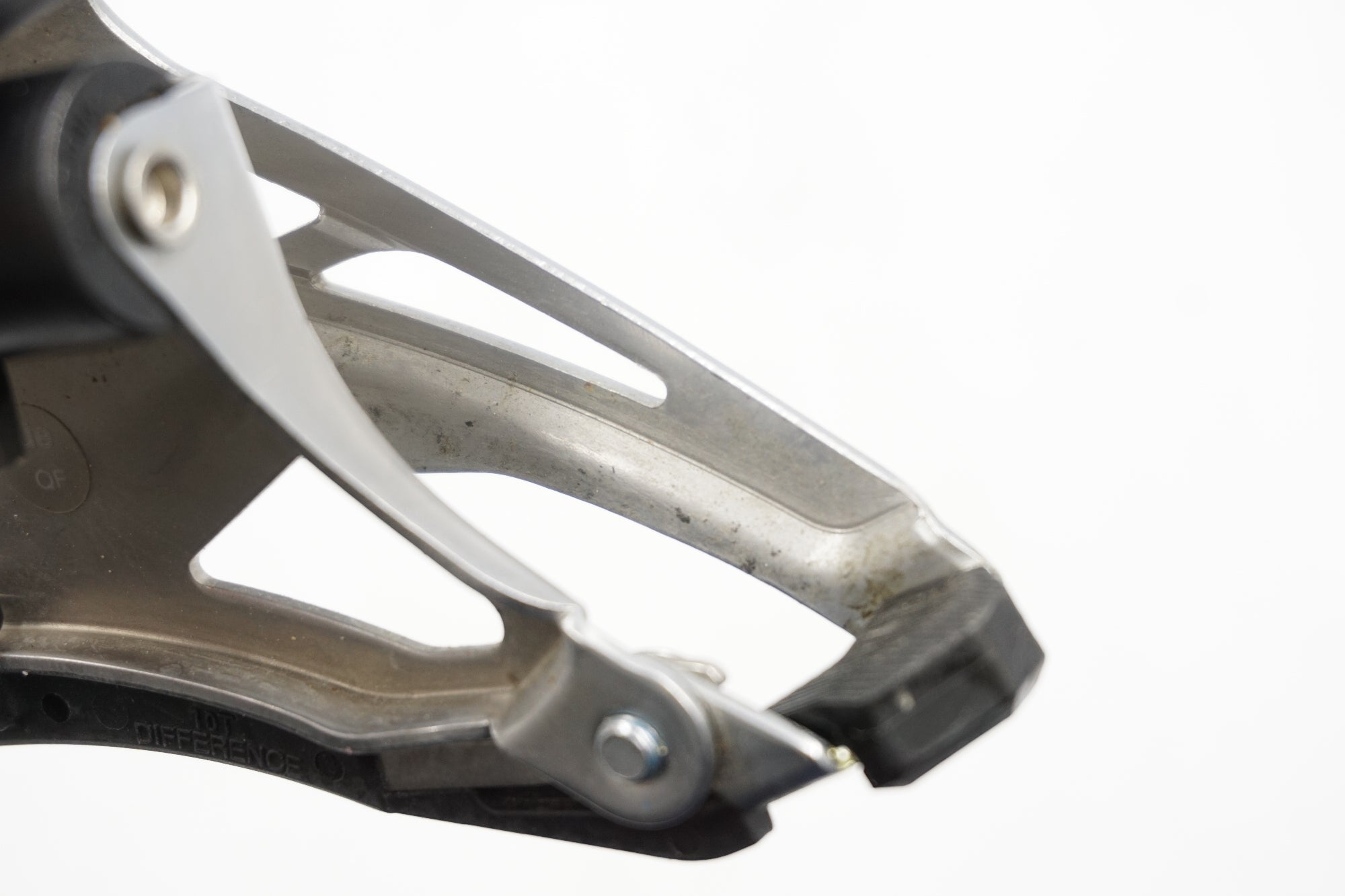 SHIMANO 「シマノ」 DEORE FD-M6025 フロントディレイラー / 奈良店