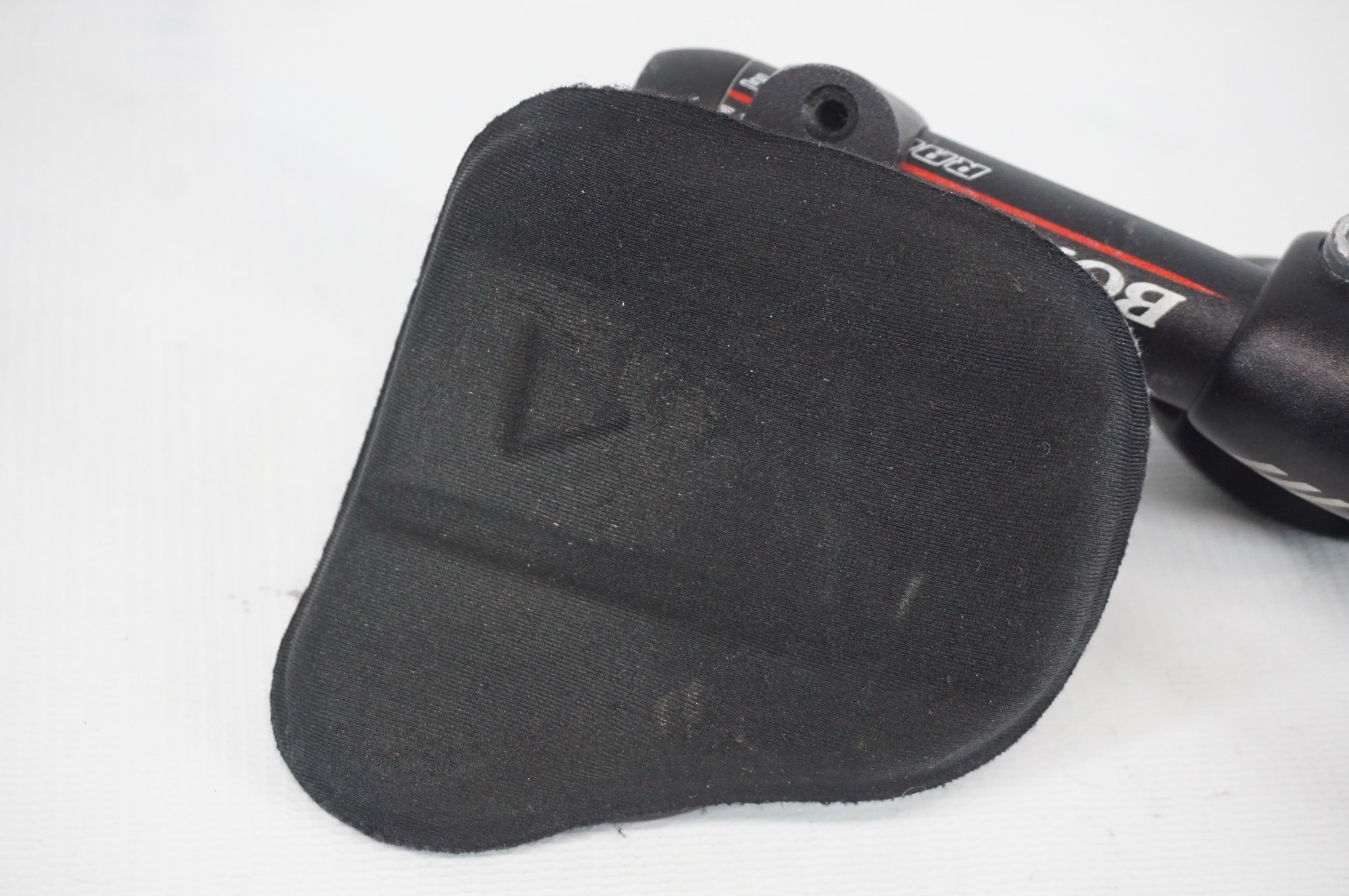 BONTRAGER 「ボントレガー」 RACE LITE Φ31.8 260mm TTバー / 阪急塚口