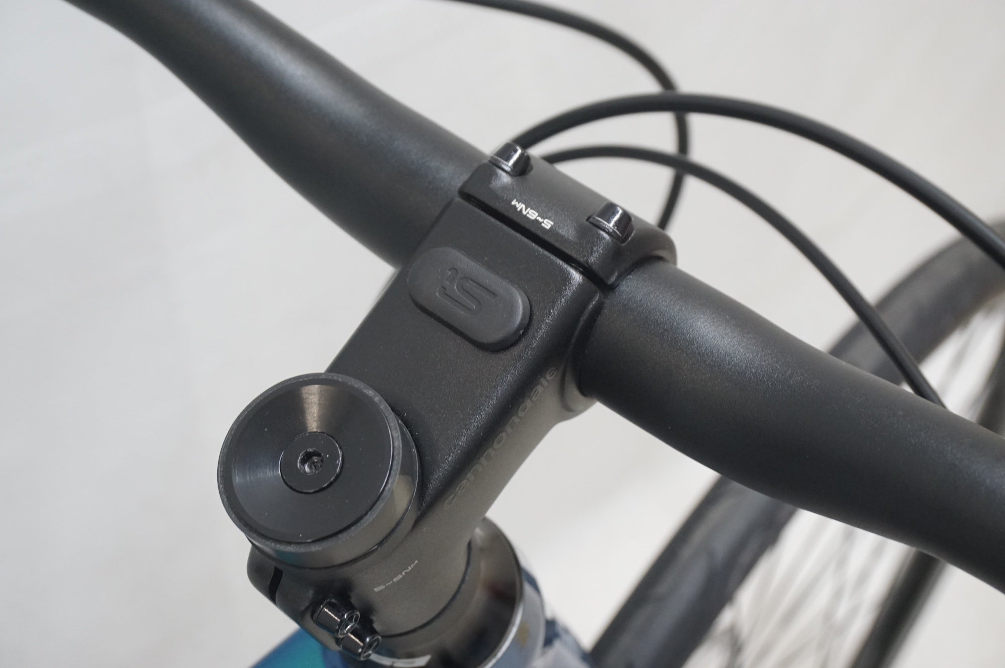 CANNONDALE 「キャノンデール」 QUICK4 2024年モデル クロスバイク