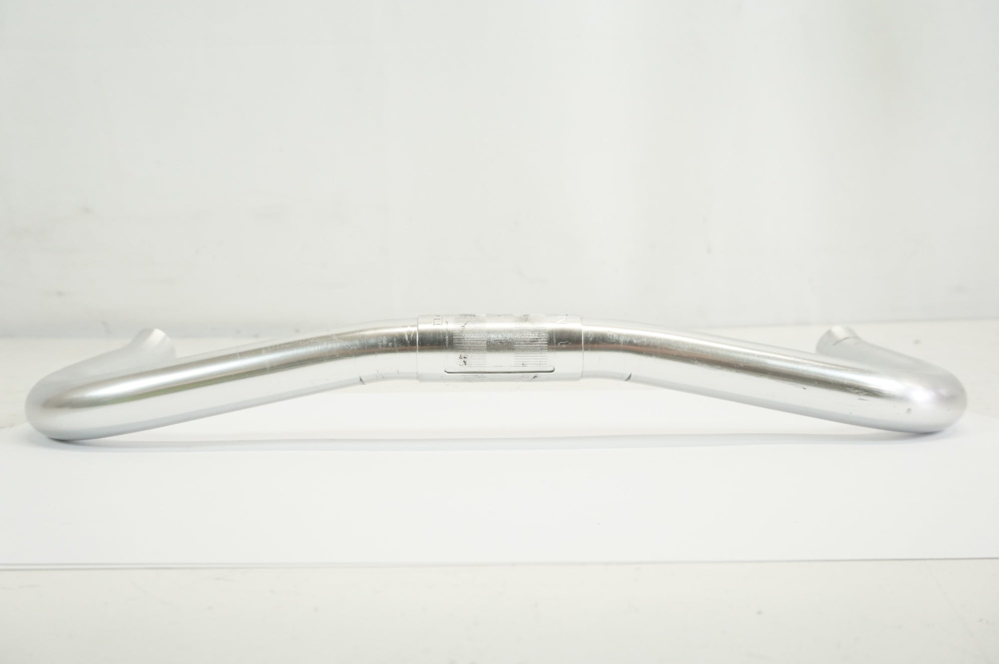 カーボンハンドル　ニットー　NITTO 370mm NITTO 「ニットー」 RB001 φ25.4 370mm ハンドル / 宇都宮店