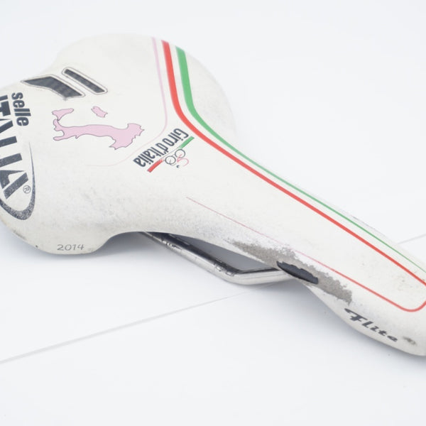 SELLE ITALIA 「セラ イタリア」 GIRO DE ITALIA サドル / 滋賀