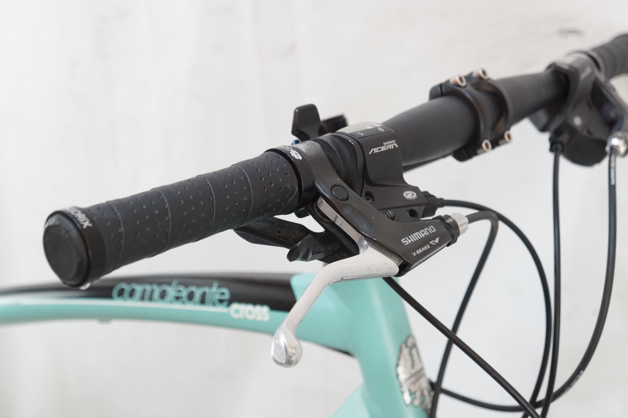 BIANCHI 「ビアンキ」 CAMALEONTE CROSS 2013年頃 クロスバイク BIANCHI 「ビアンキ」 CAMALEONTE CROSS 2013年頃 クロスバイク