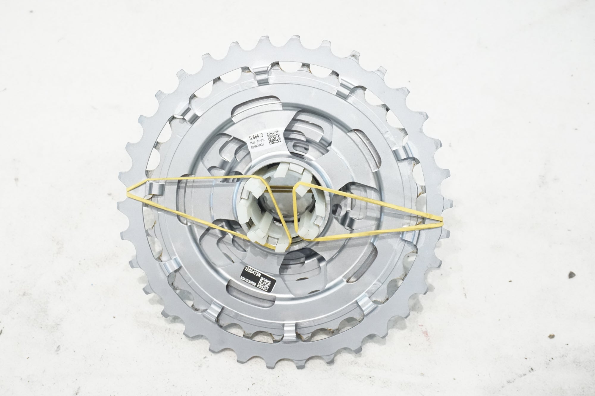激安通販の CAMPAGNOLO 「カンパニョーロ」 CHORUS 12S 11-34T スプロケット パーツ