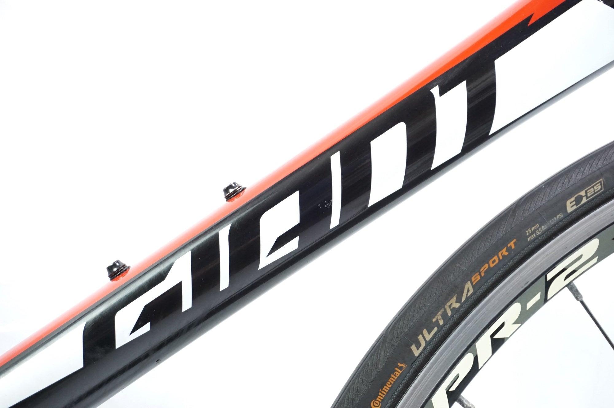 GIANT 「ジャイアント」 CONTEND SL1 2017年モデル ロードバイク / 中