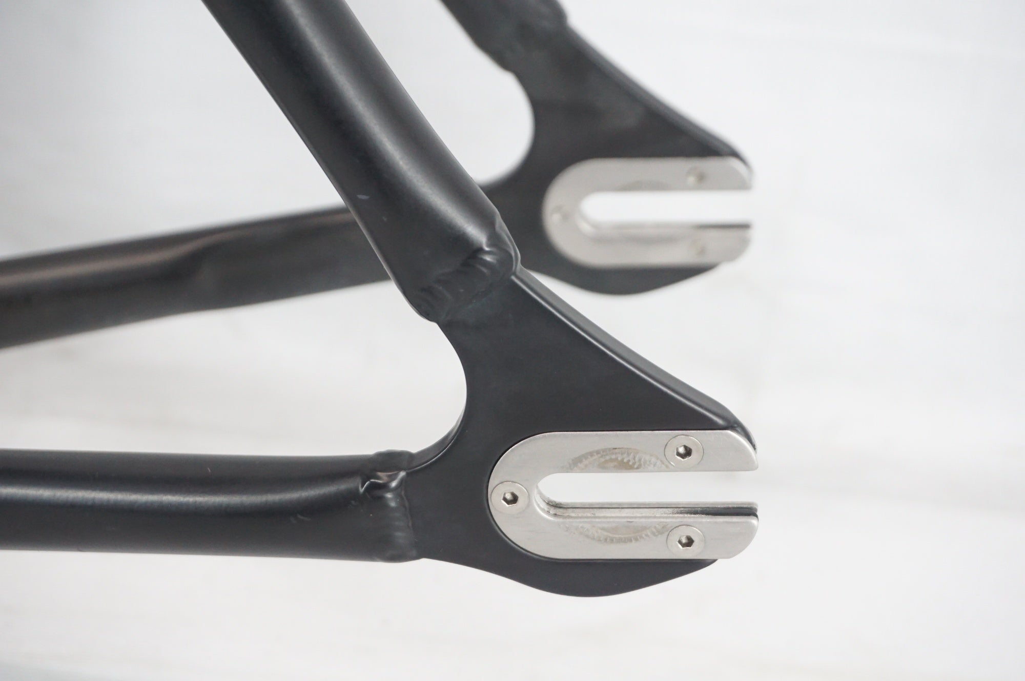 LEADER BIKES 「リーダーバイク」 HIDDEN CHAMPION CURE 2018年モデル フレームセット / 阪急塚口店