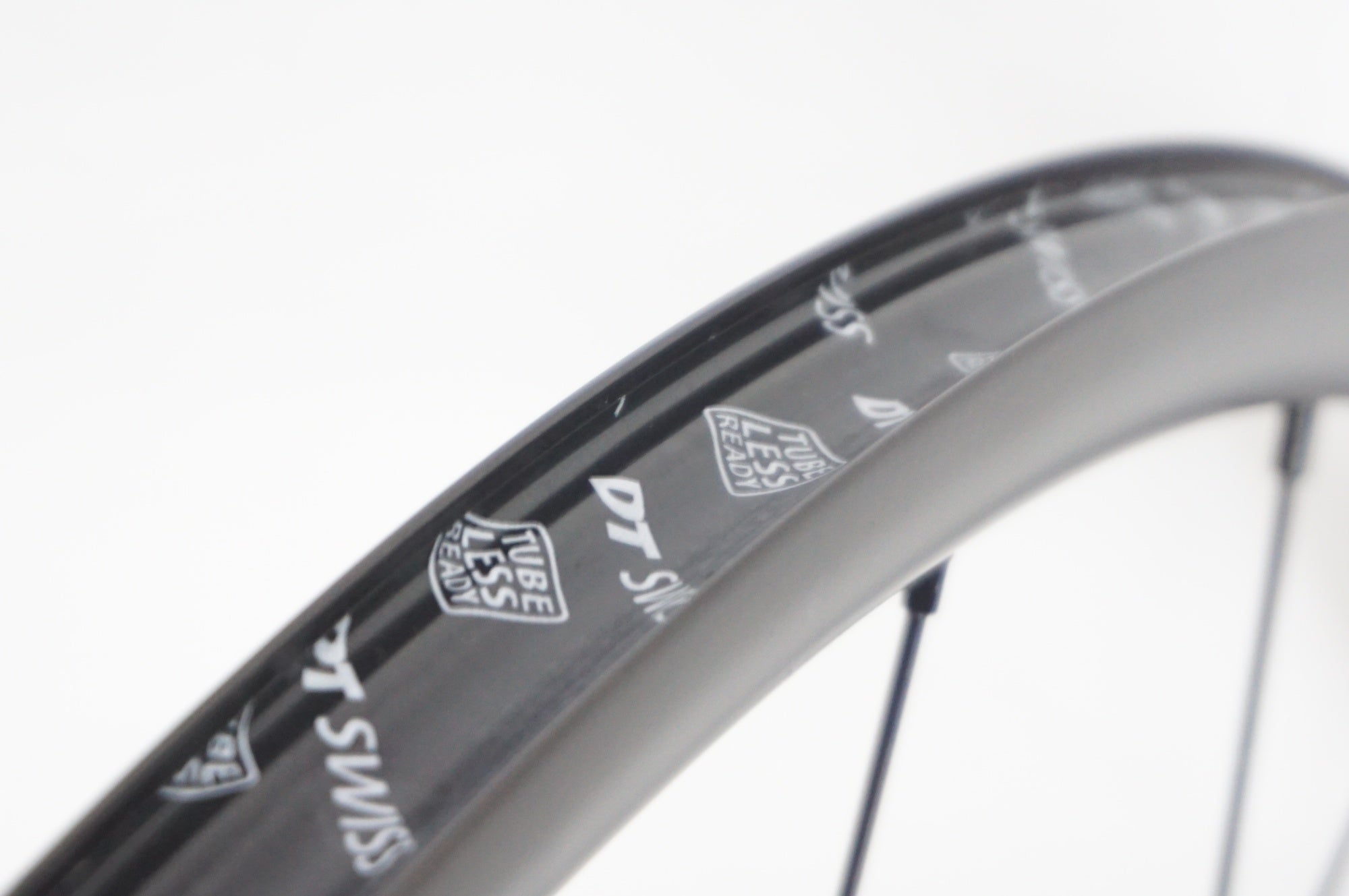 DT SWISS 「ディーティースイス」 R470 DB XDR11速 ホイールセット / 阪急塚口店