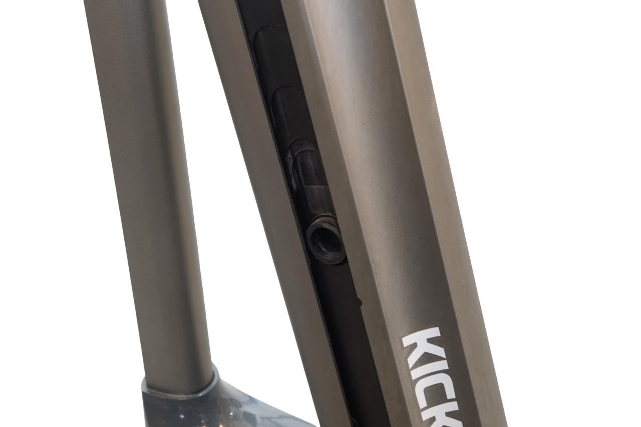 WAHOO 「ワフー」 KICKR CLIMB インドアグレードシュミレーター / バイチャリ浦和ベース