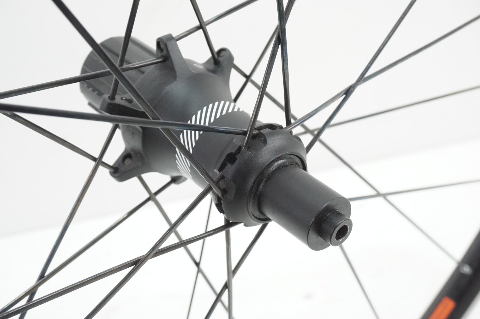 BONTRAGER 「ボントレガー」 PARADIGM COMP TLR シマノ11速 リアホイール / 大宮店