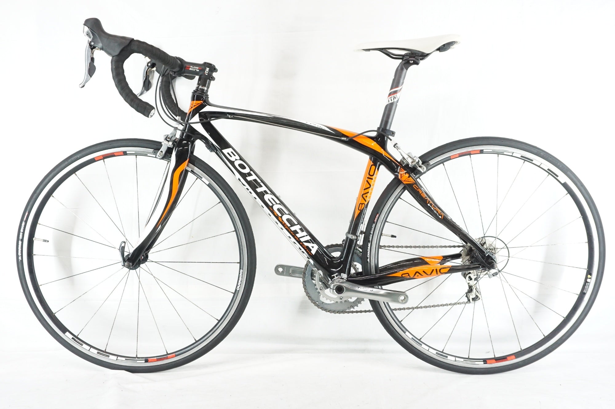 BOTTECCHIA 「 ボッテキア」  8AVIO 2013年モデル ロードバイク / 阪急塚口店