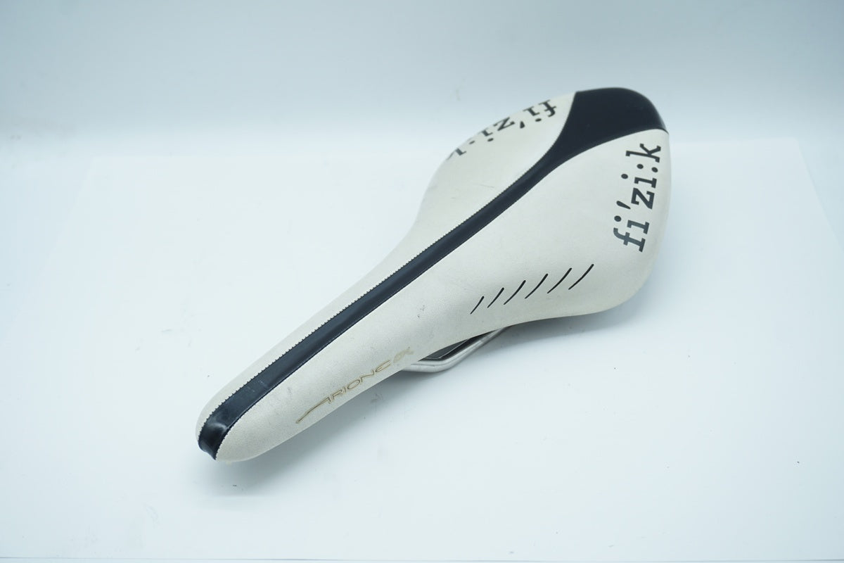 FIZIK「フィジーク」 ARIONE CX KIUM サドル/ 京都西院店