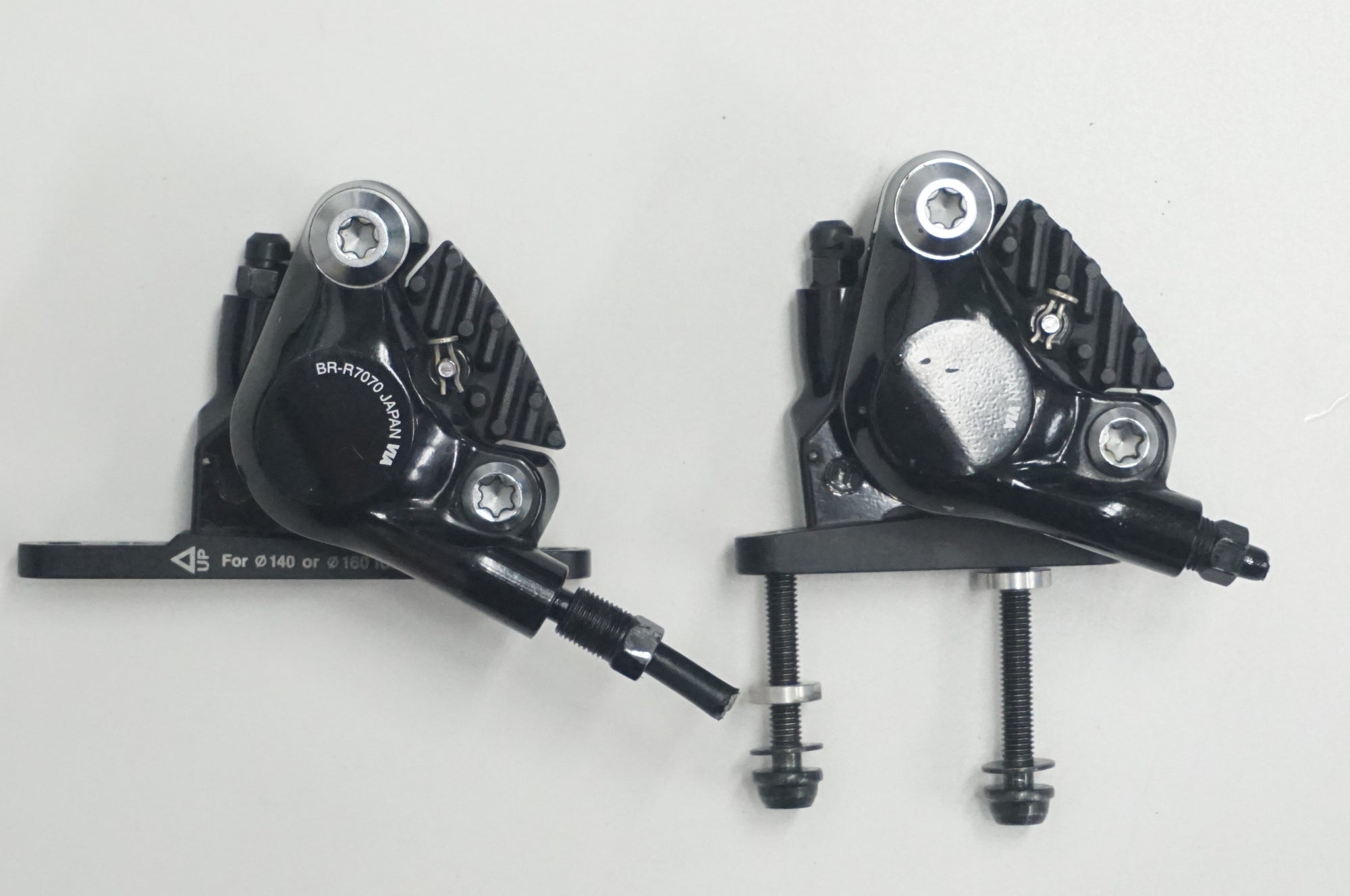 SHIMANO 「シマノ」 105 BR-R7070 ディスクブレーキキャリパーセット / 福岡店