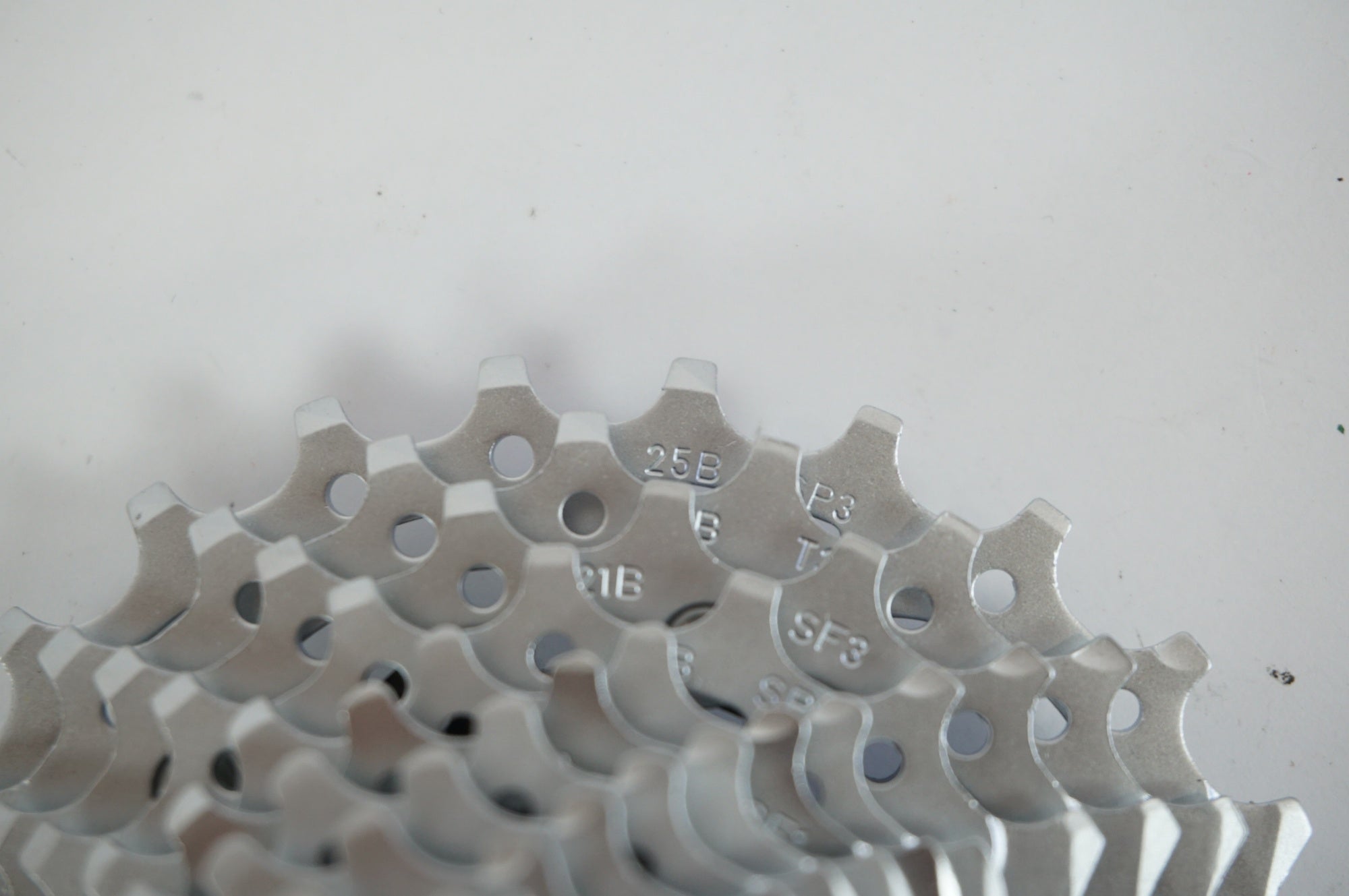 CAMPAGNOLO 「カンパニョーロ」 CHORUS CS9-CH115 11-25T スプロケット / 宇都宮店