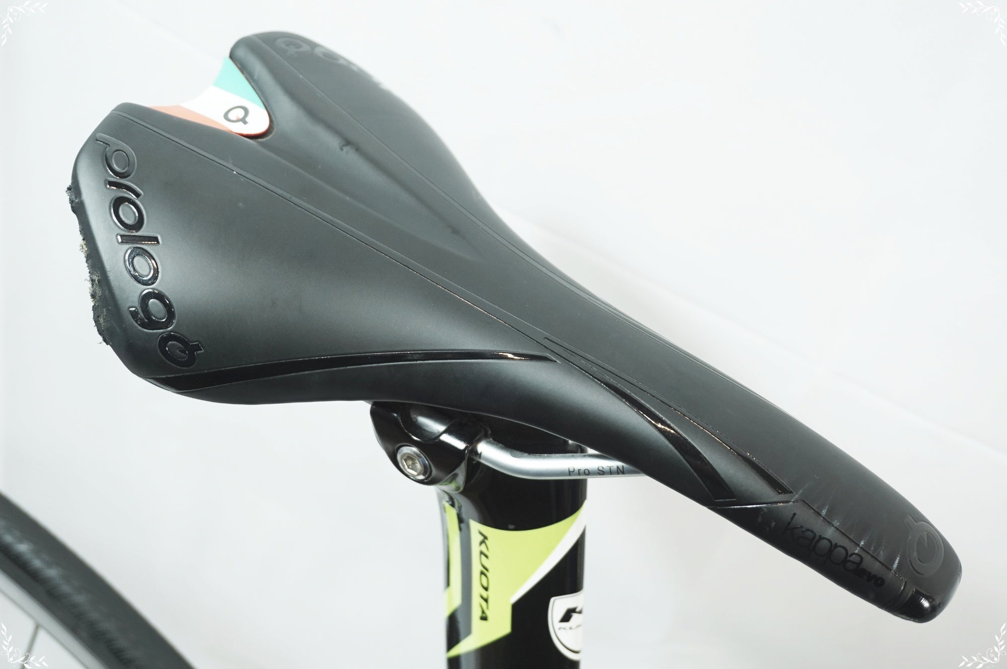KUOTA 「クオタ」 KOUGAR 105 2015年モデル ロードバイク / バイチャリ浦和ベース