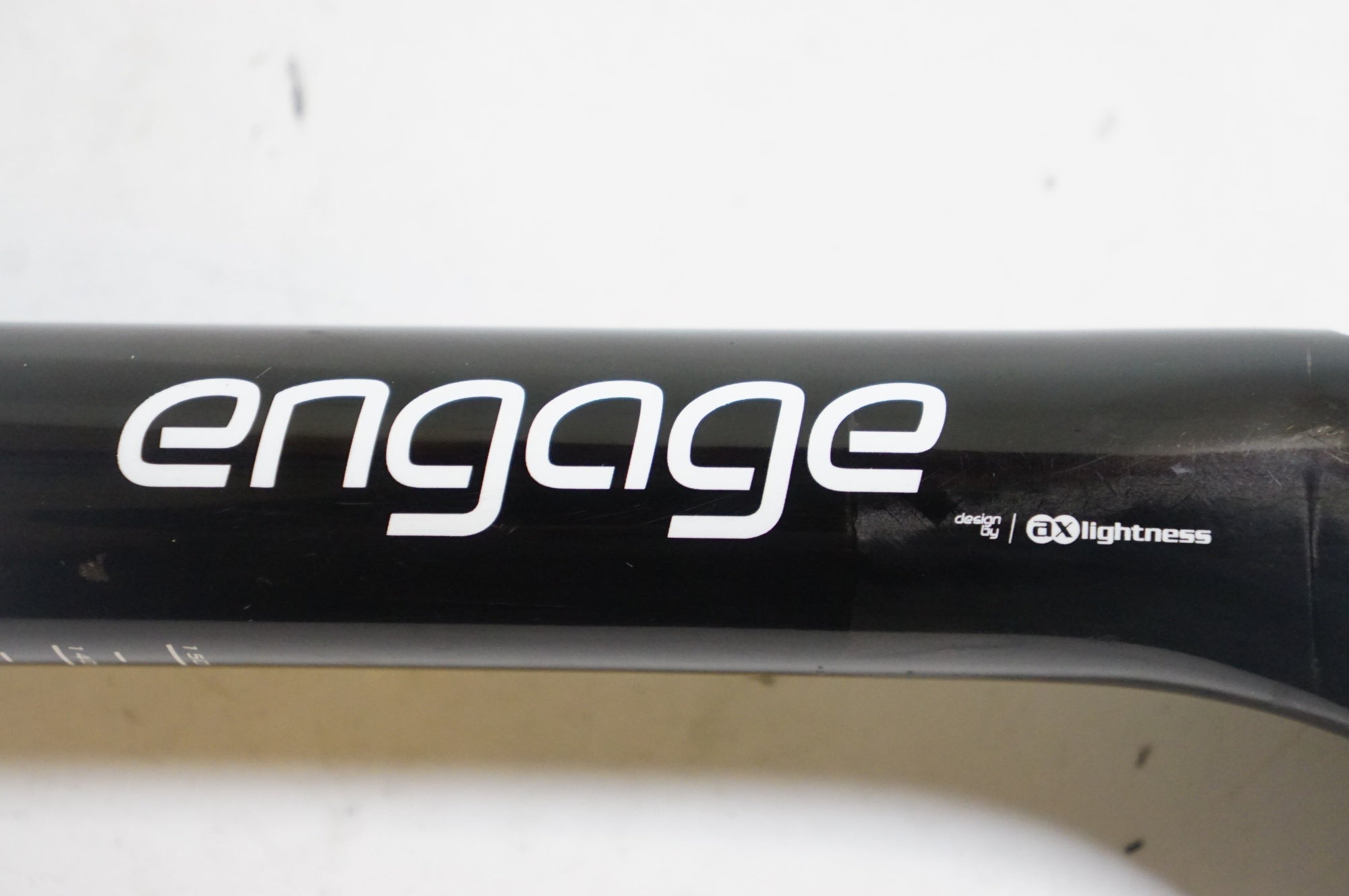 AX LIGHTNESS 「エーエックスライトネス」 ENGAGE φ31.6 シートポスト / 熊谷本店