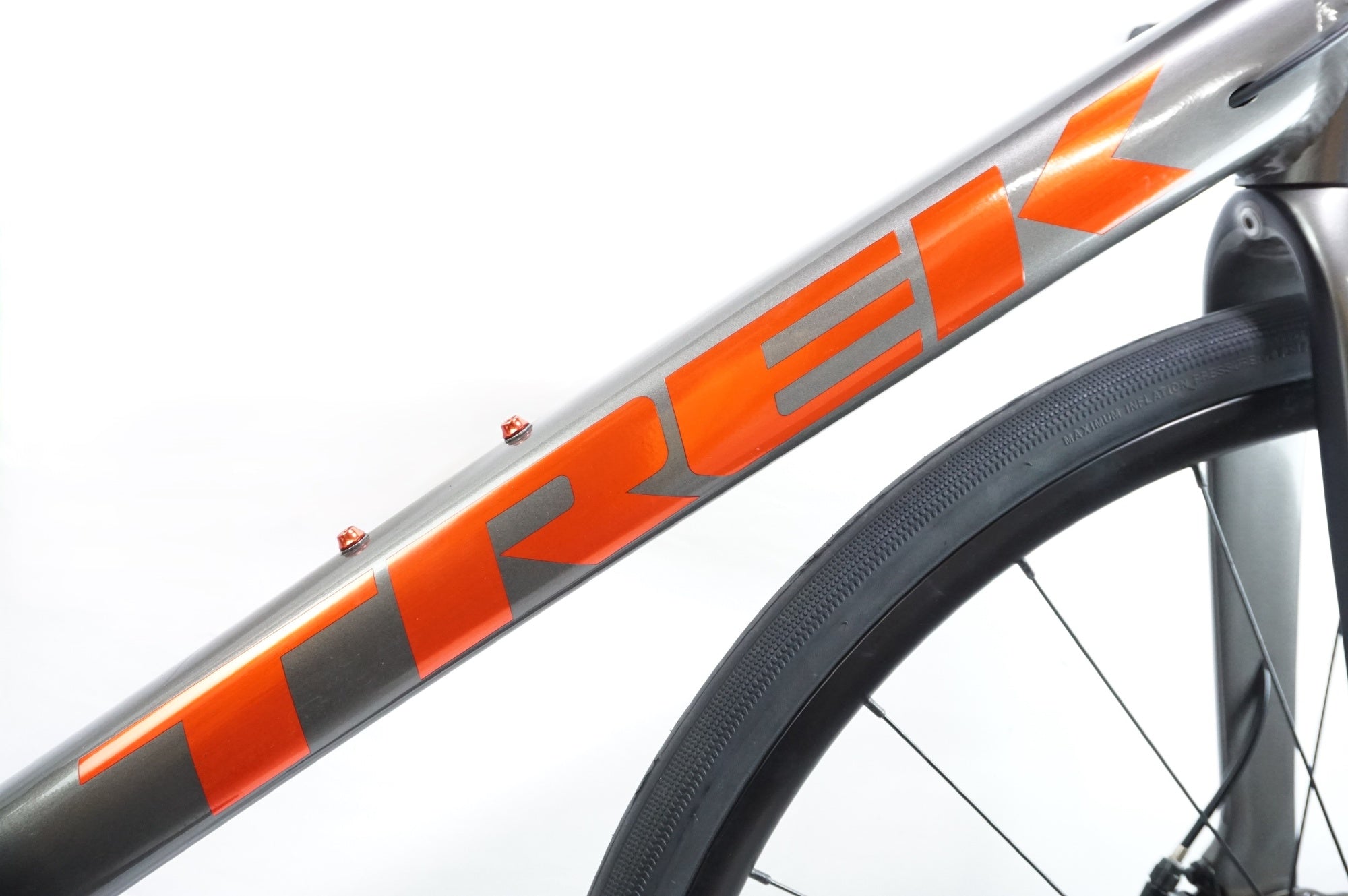 TREK 「トレック」 DOMANE AL3 DISC 2023年モデル ロードバイク / 中