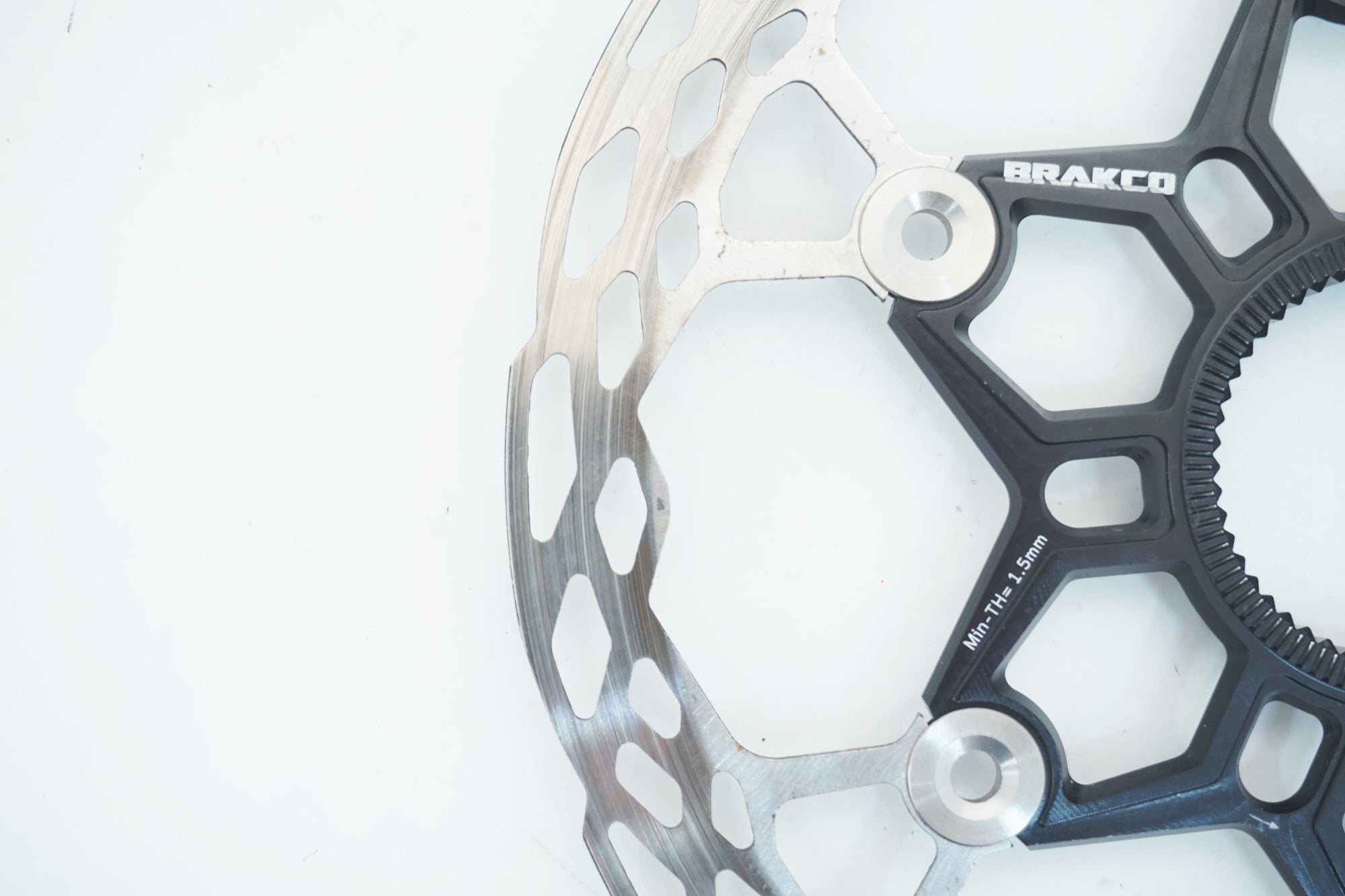 BRAKCO 「ブラコ」 160mm ディスクローター / 大阪美原北インター店