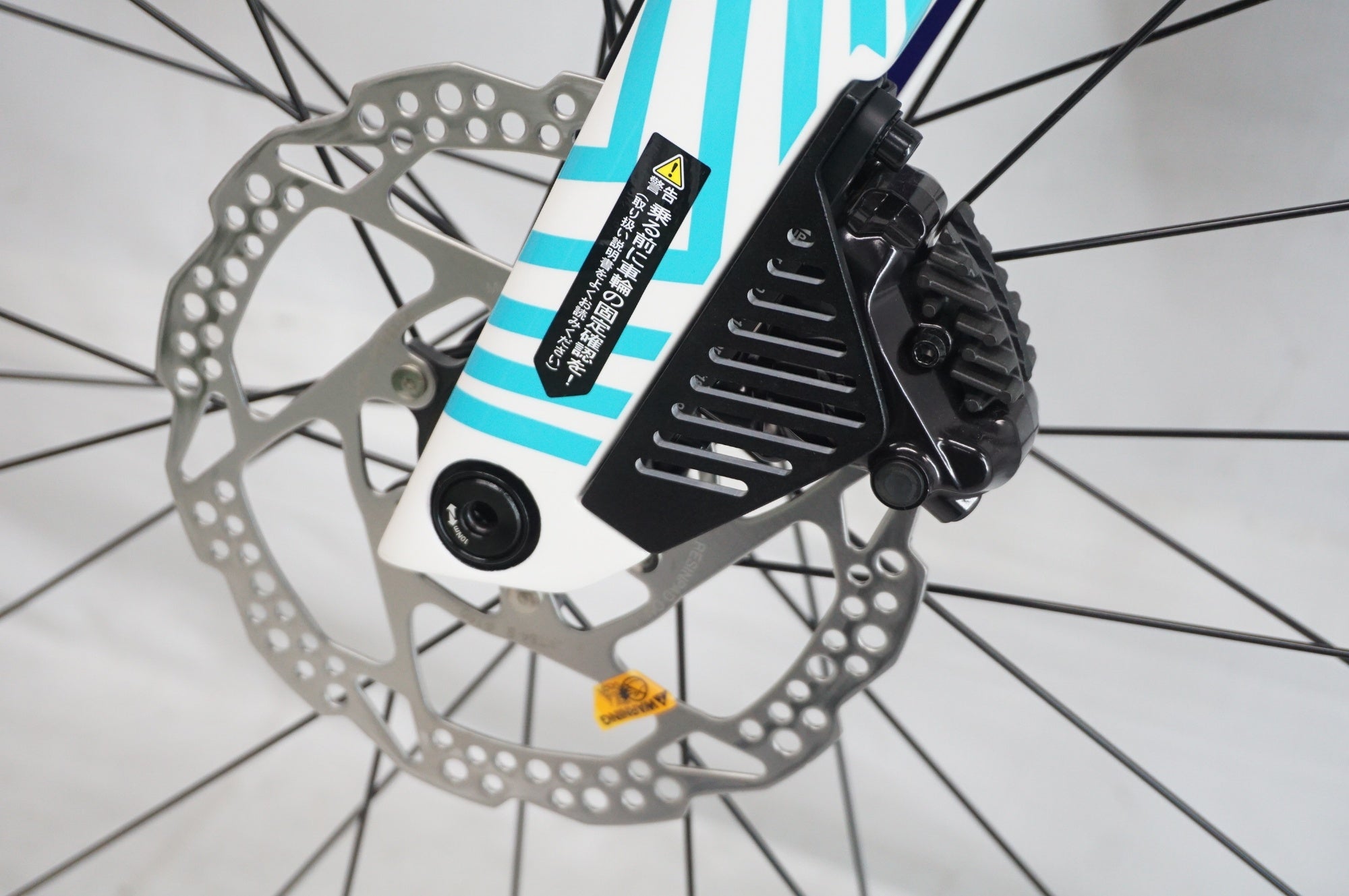 MERIDA 「メリダ」 REACTO 4000 2024年モデル ロードバイク / 阪急塚口