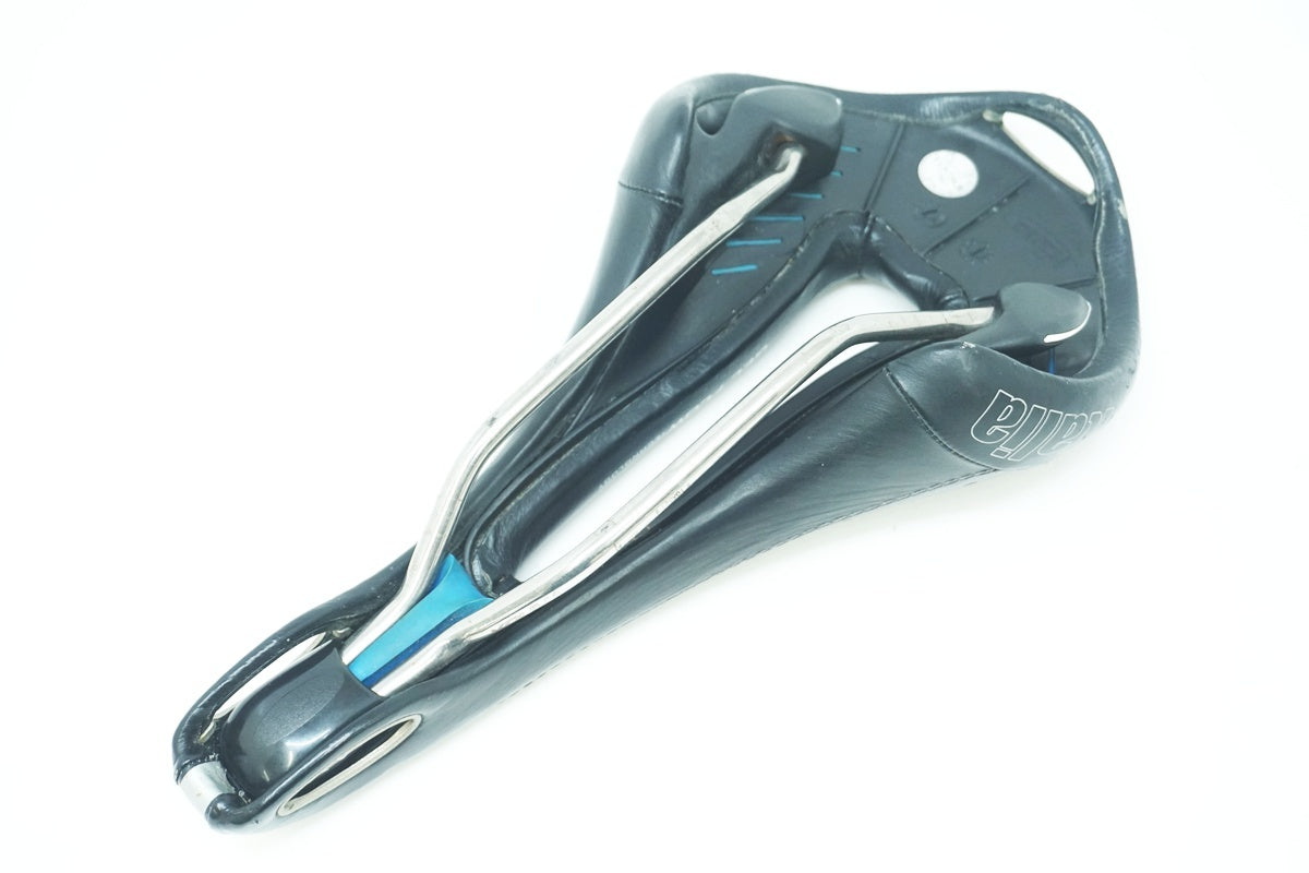 SELLE ITALIA 「セライタリア」 MAX GEL FLOW サドル / 大阪美原北インター店