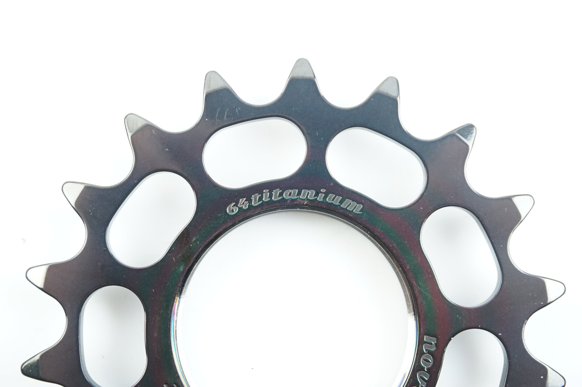 NOVACORONA 「ノバコローナ」 64チタン 18T コグ / 中目黒店