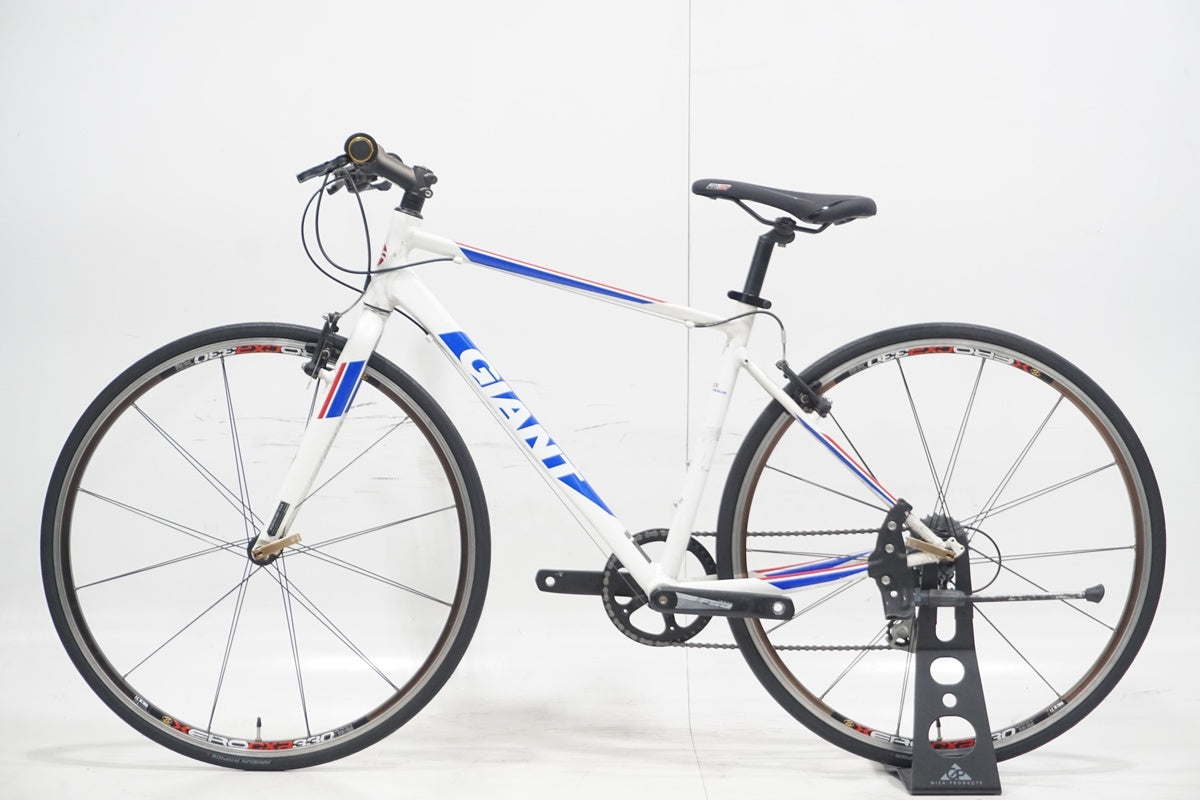 GIANT 「ジャイアント」 CROSTAR 2020年モデル クロスバイク / 滋賀