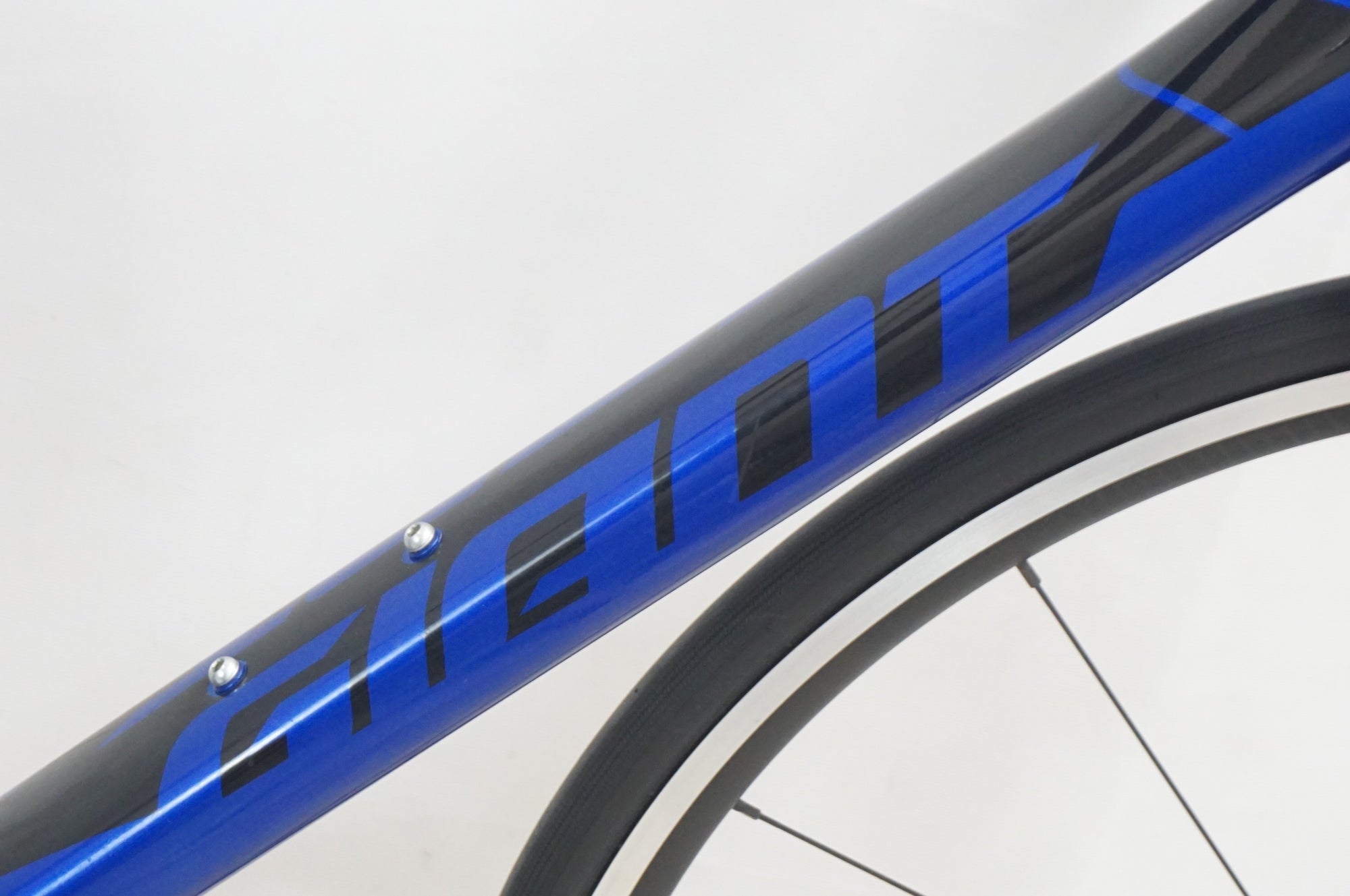 GIANT 「ジャイアント」 TCR SLR2 2018年モデル ロードバイク / 福岡店