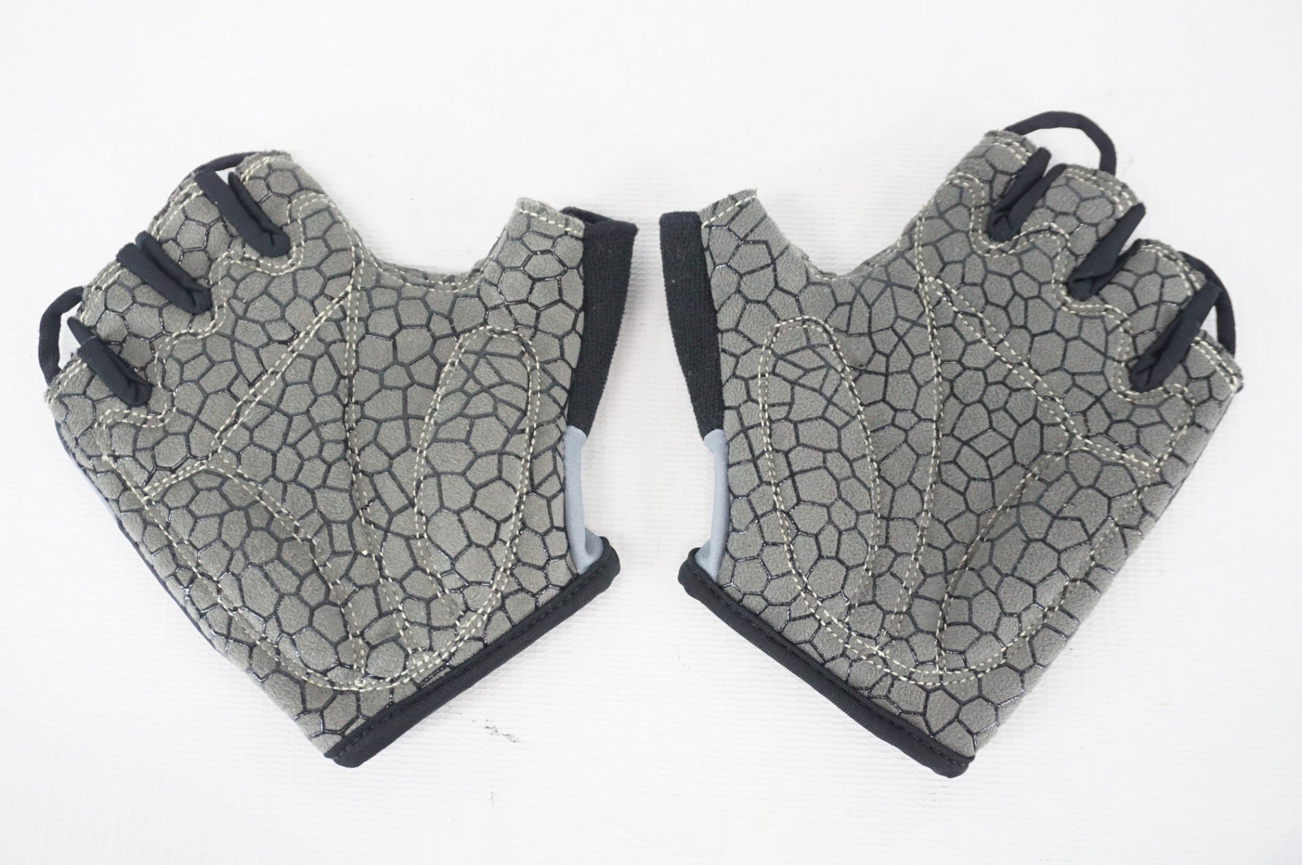 BOODUN 「ブーダン」 Mサイズ サイクルグローブ / 阪急塚口店