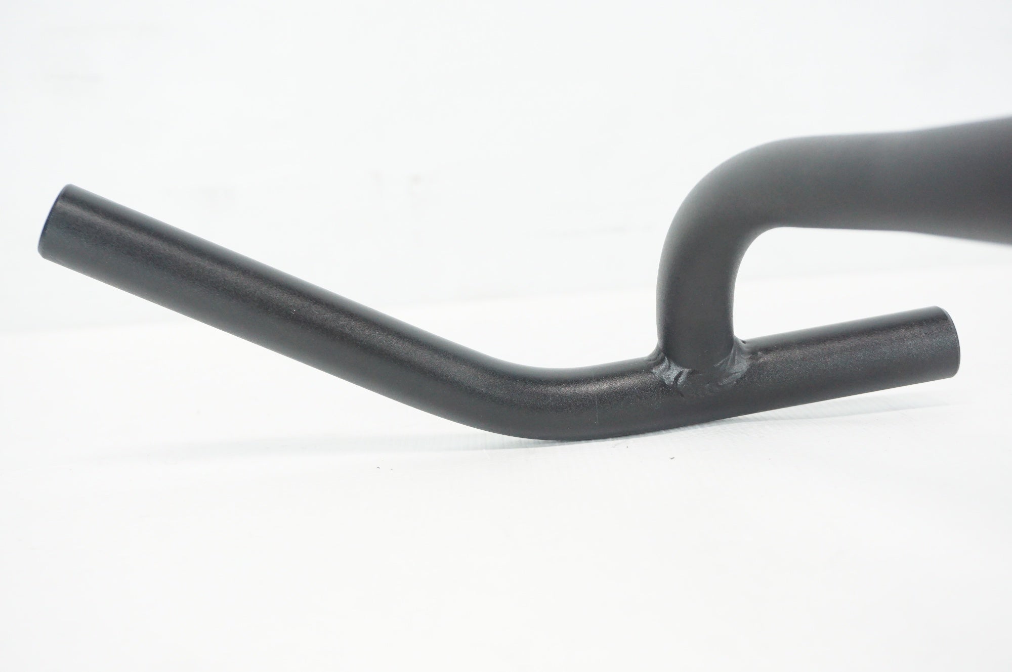 ブランド不明 Φ31.8 560mm ハンドルバー / 阪急塚口店