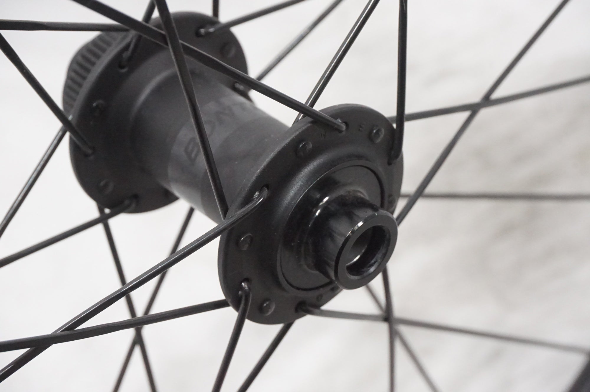 BONTRAGER 「ボントレガー」 AEOLUS ELITE 50 DISC シマノ11速 ホイールセット / AKIBA店