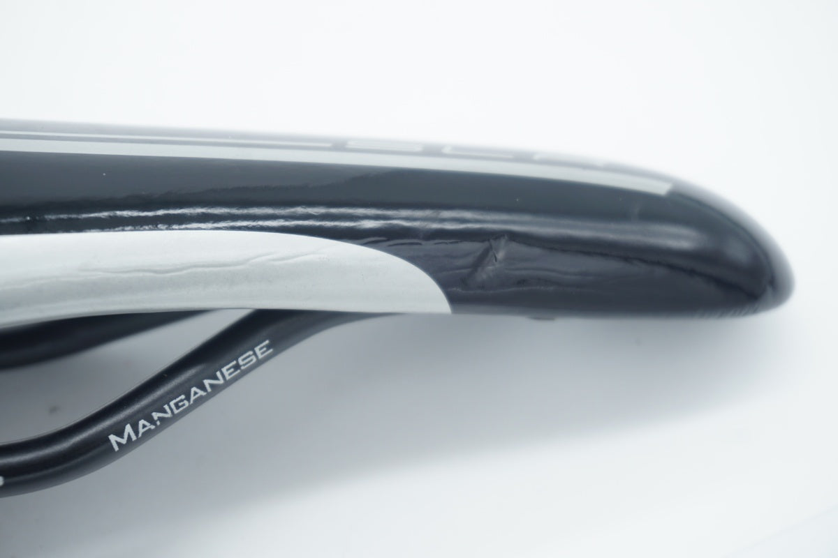 DE ROSA SLR サドル 黒　セライタリア SELLE ITALIA 「セライタリア」 SL DE ROSA SLR サドル / 滋賀