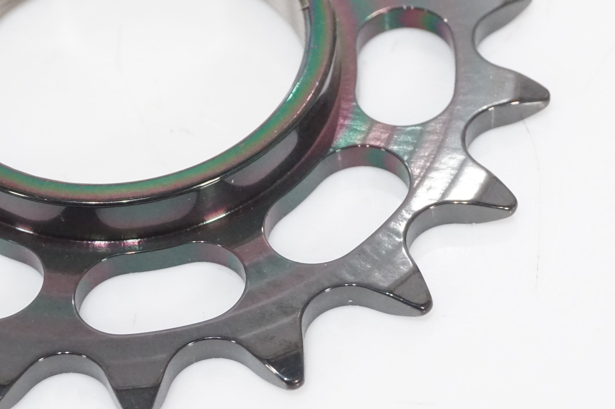 NOVACORONA 「ノバコローナ」 チタン 18T コグ / AKIBA店