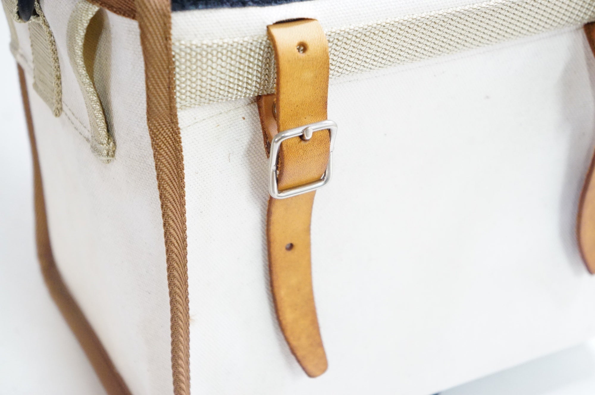 OSTRICH 「オーストリッチ」 F-516帆布 フロントバッグ / 熊谷本店