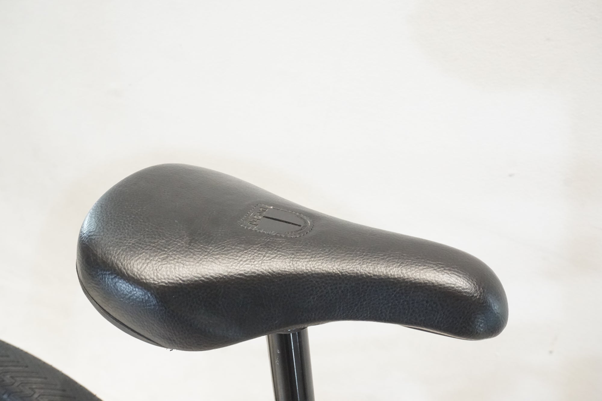 MOTELWORKS 「モーテルワークス」 AUX:E 2022年モデル 20インチ BMX / 横浜戸塚店