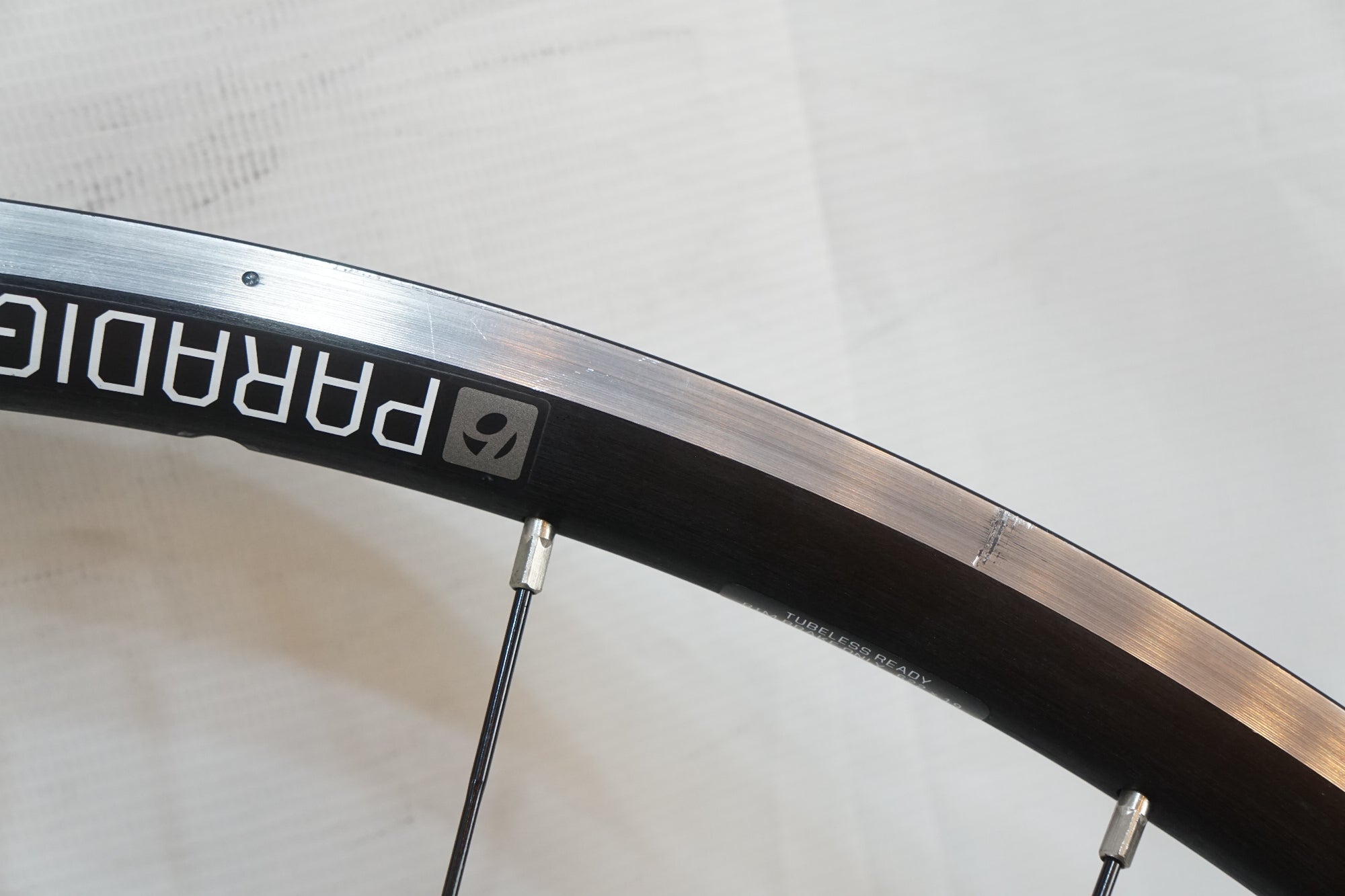BONTRAGER 「ボントレガー」 PARADIGM TLR シマノ11速 ホイールセット