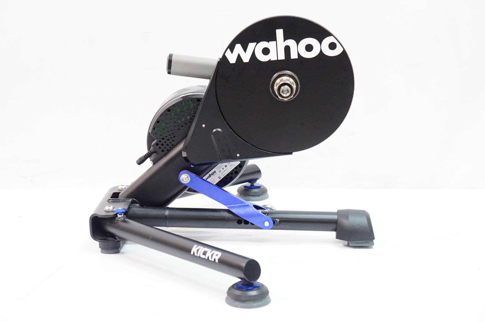 WAHOO 「ワフー」 KICKR V5 WF113 スマートトレーナー / 熊谷本店