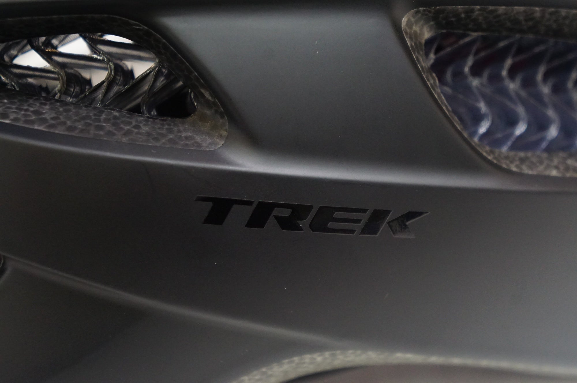 TREK 「トレック」 STARVOS WAVECEL ASIA FIT サイズM/L ヘルメット / 熊谷本店