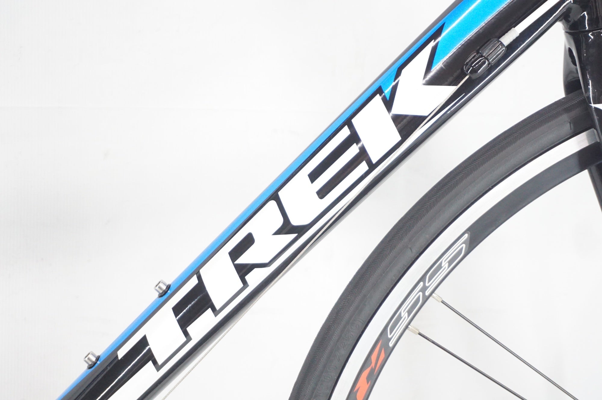 TREK 「トレック」 2.1 2010年モデル ロードバイク / 阪急塚口店