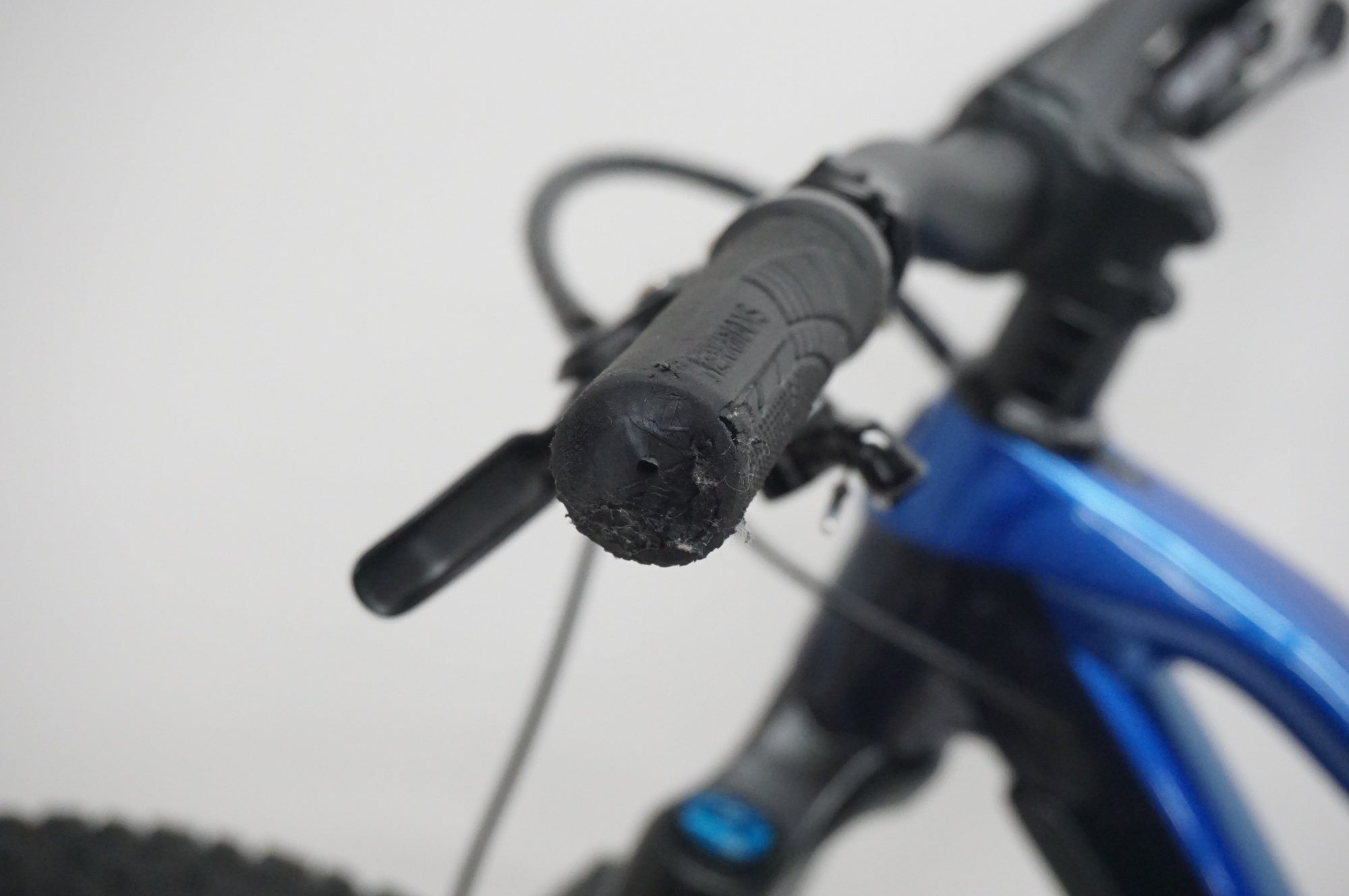TREK 「トレック」 FUEL EX 8 XT 2022年モデル マウンテンバイク