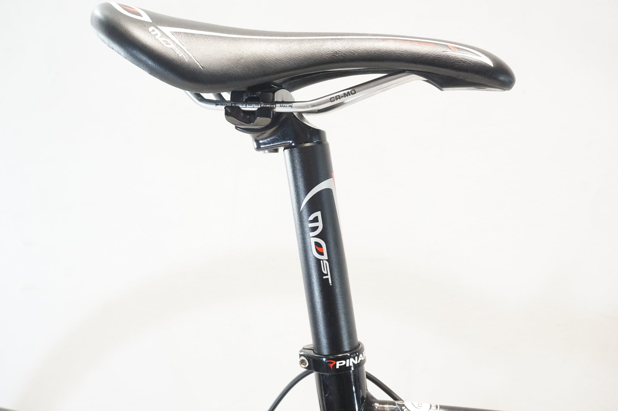 PINARELLO 「ピナレロ」 NEOR 2016年モデル ロードバイク / 横浜戸塚店